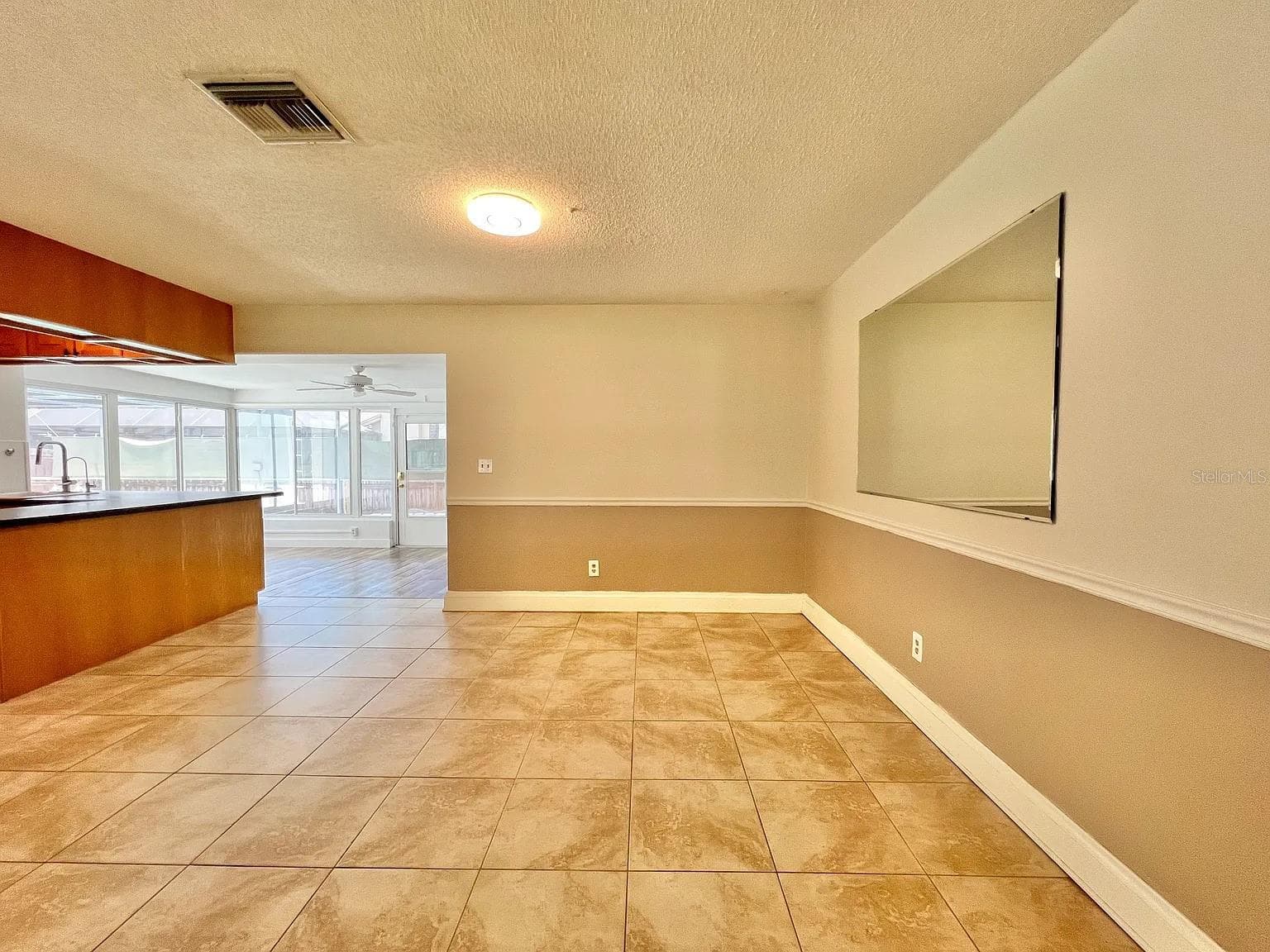Single Family Residence at 105 N BAY HILLS BLVD, SAFETY HARBOR, photo 7 of 30