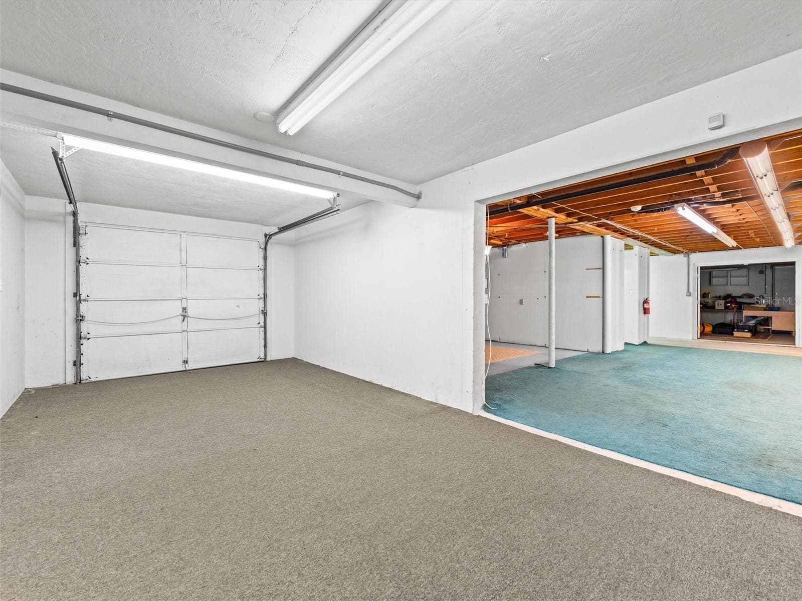 Bottom commercial space - 5812 MISSOURI AVE, NEW PORT RICHEY