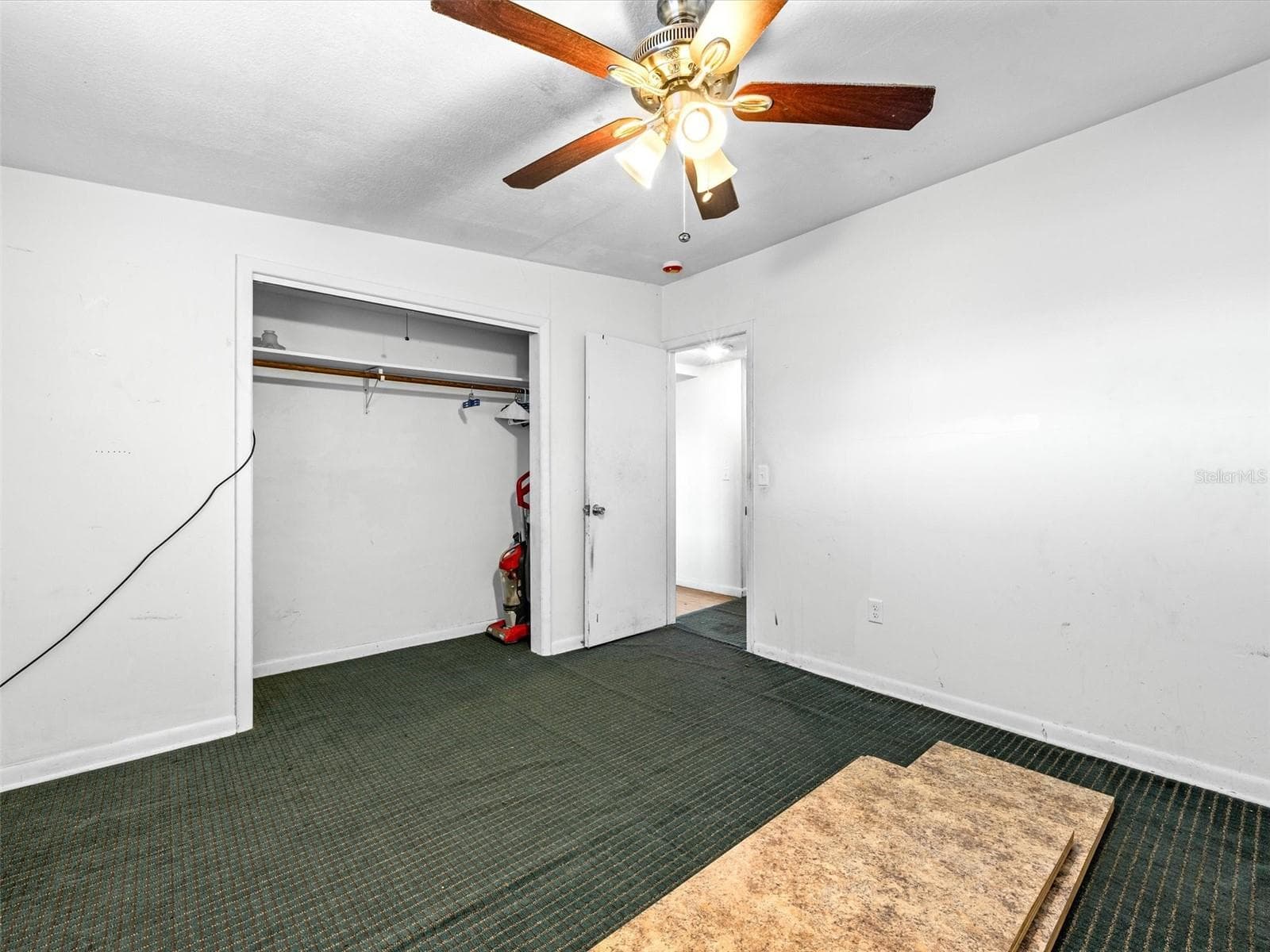 Front Apartment Bedroom 2 - 5812 MISSOURI AVE, NEW PORT RICHEY