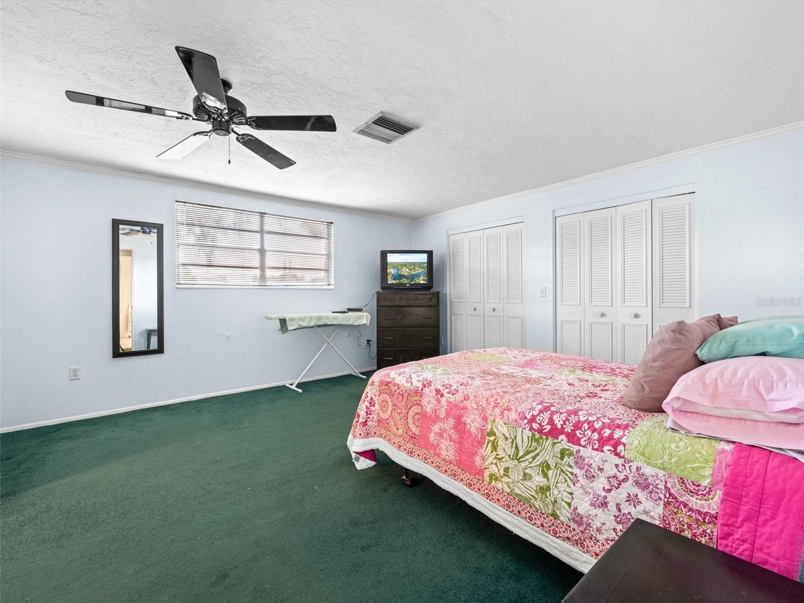 Back Apartment Primary Bedroom - 5812 MISSOURI AVE, NEW PORT RICHEY