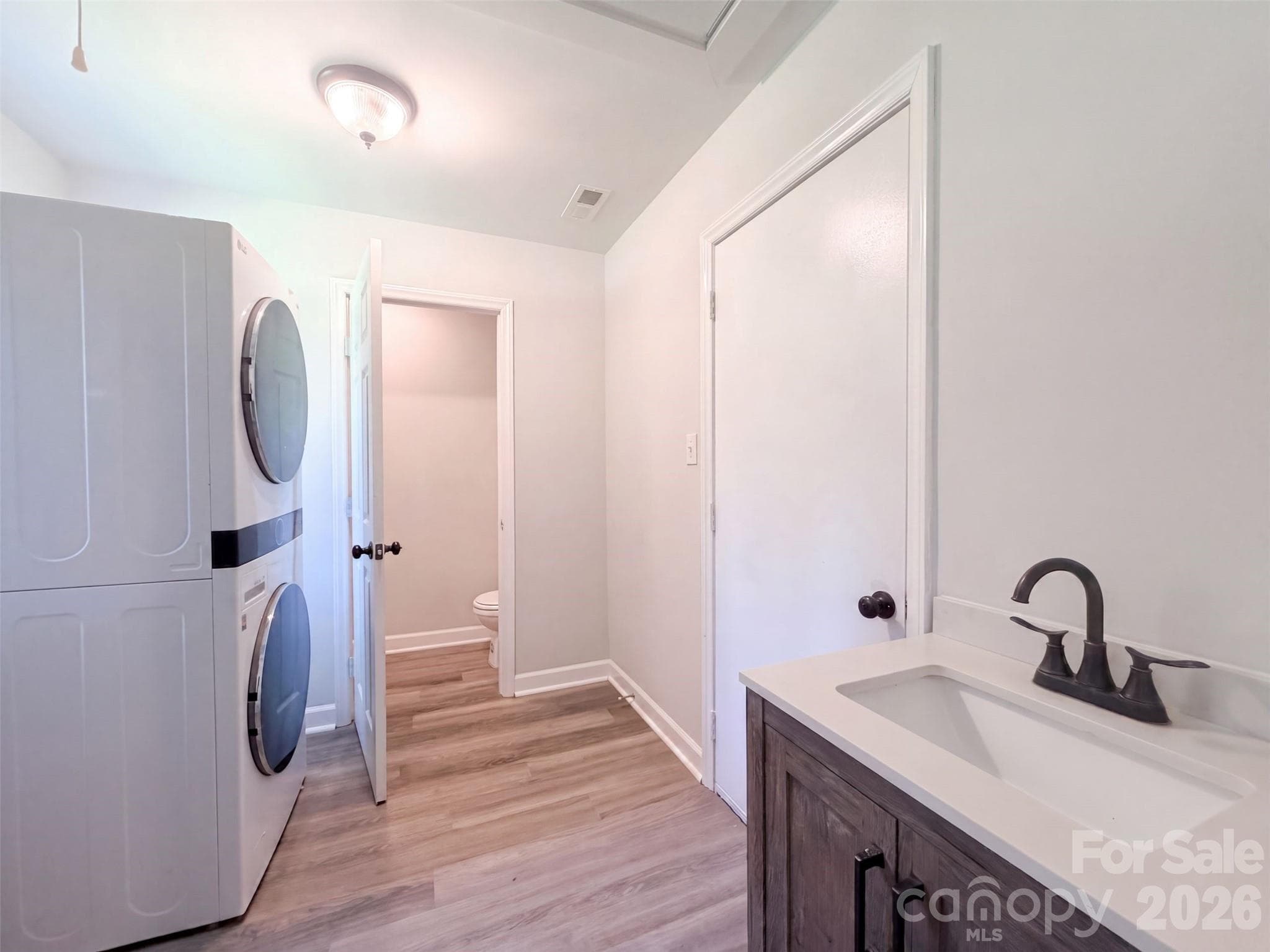 Single Family Residence at 131 Highland Point Avenue, Harmony, photo 13 of 15