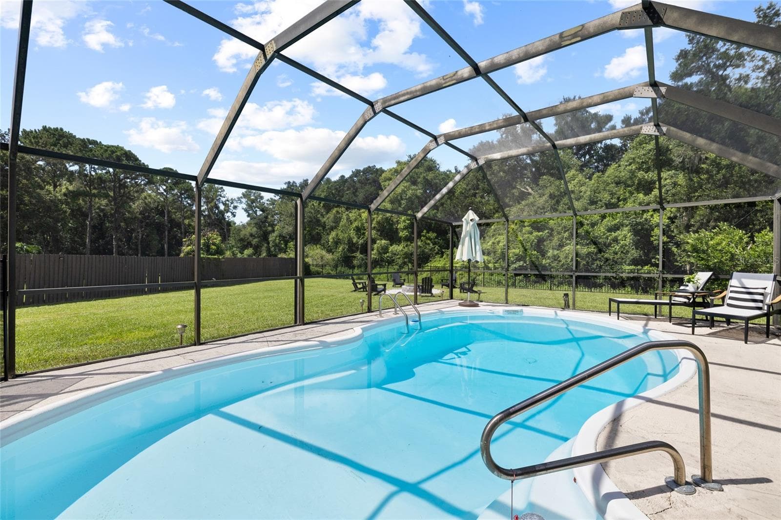 Single Family Residence at 7231 WOODBROOK DR, TAMPA, photo 42 of 52