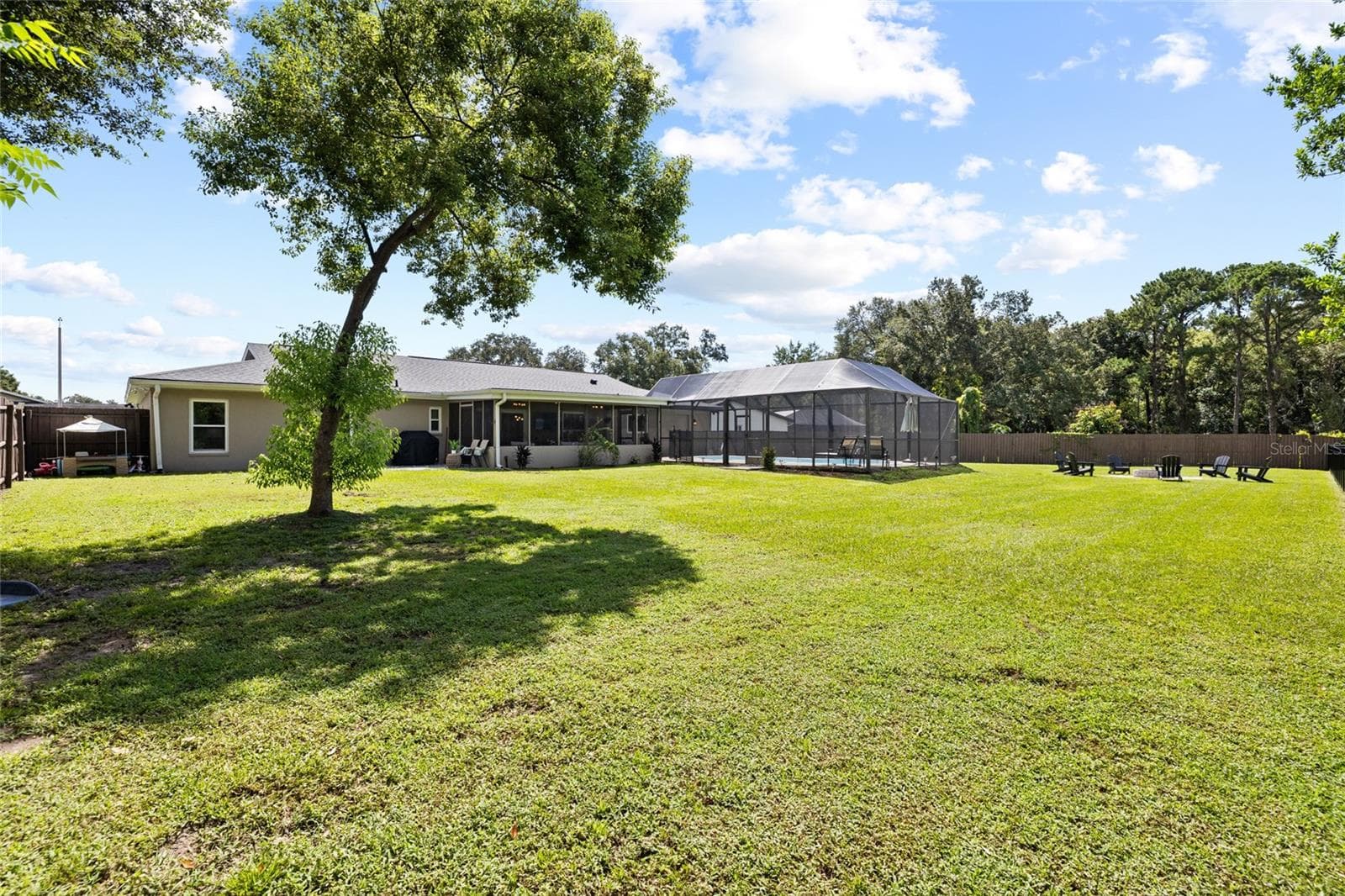 Single Family Residence at 7231 WOODBROOK DR, TAMPA, photo 46 of 52