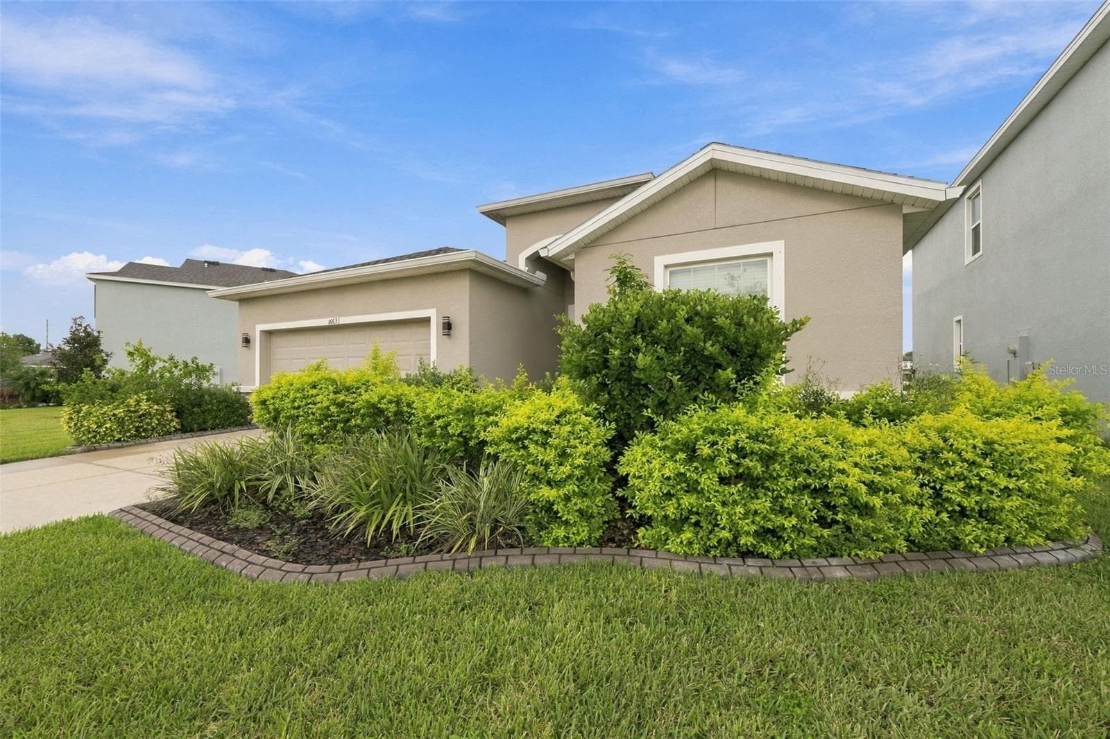 Single Family Residence at 16633 MOONER PLANK CIR, WIMAUMA, photo 4 of 61