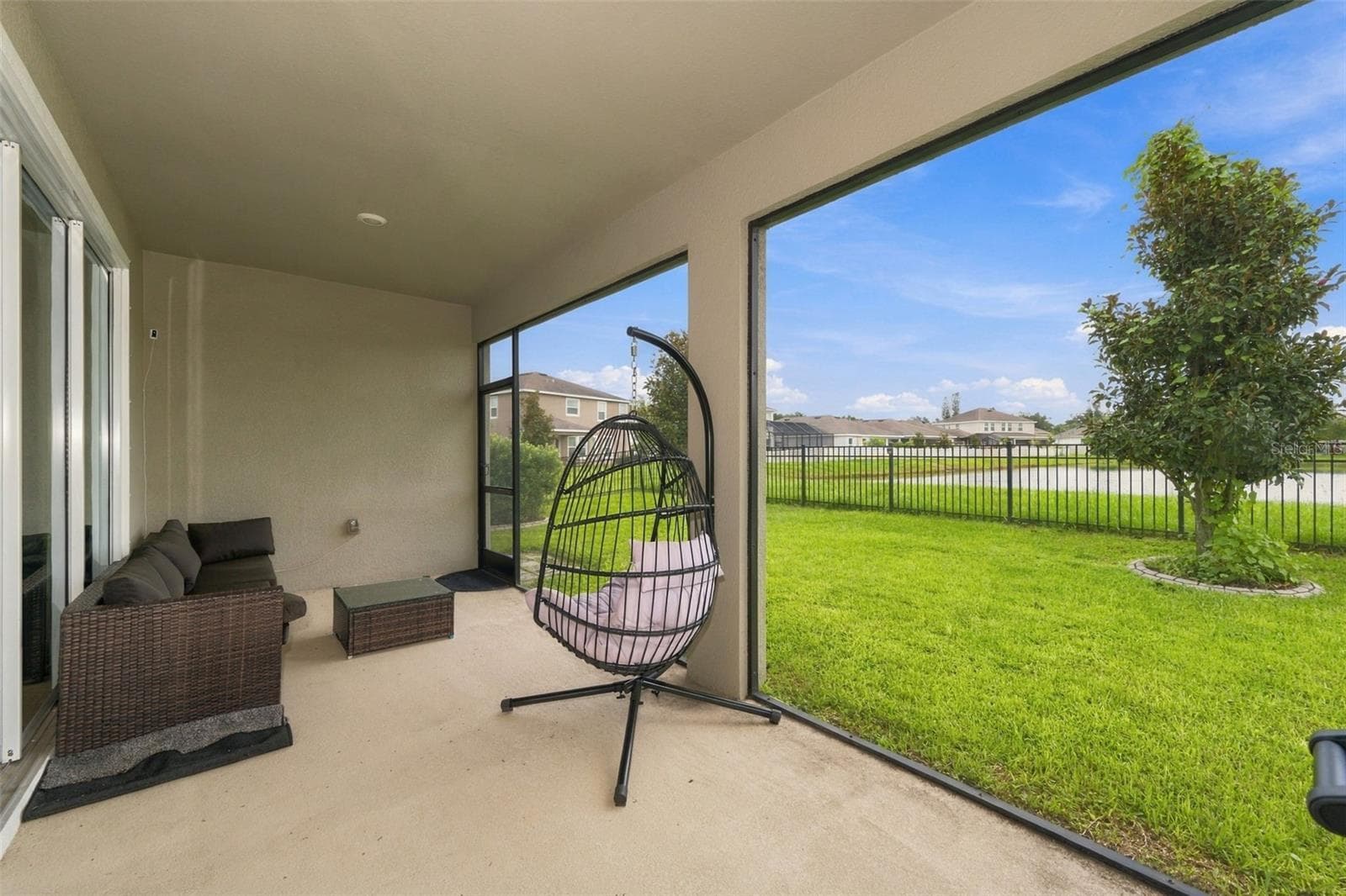 Single Family Residence at 16633 MOONER PLANK CIR, WIMAUMA, photo 42 of 61