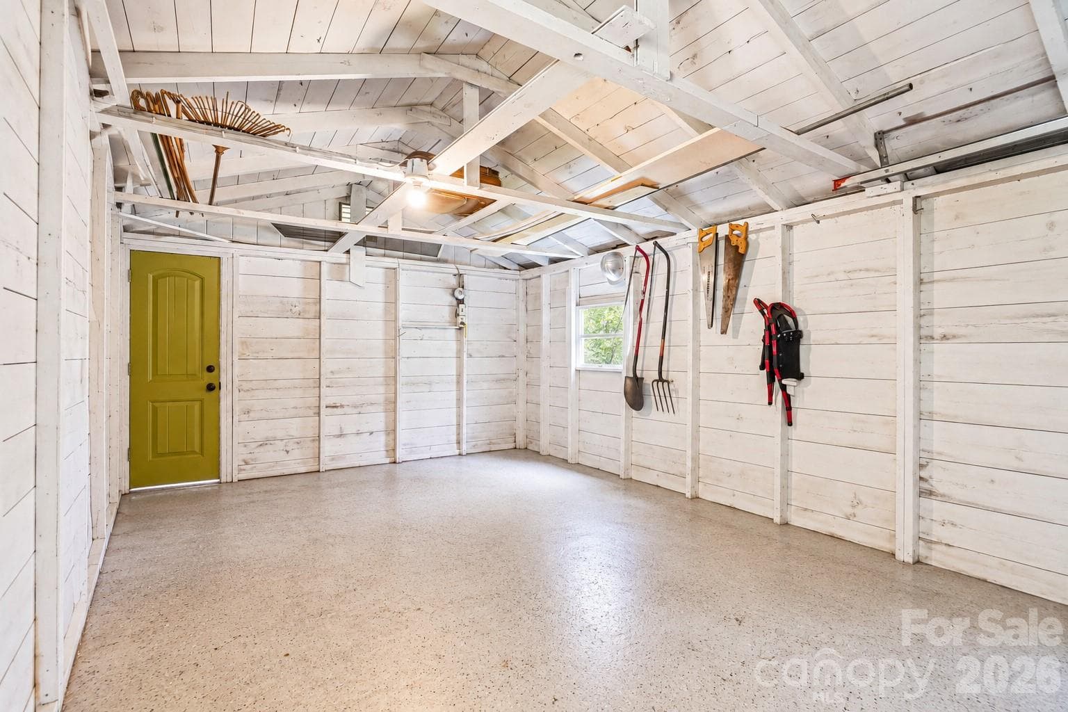 *virtually Staged without contents - 75 Cisco Road, Asheville