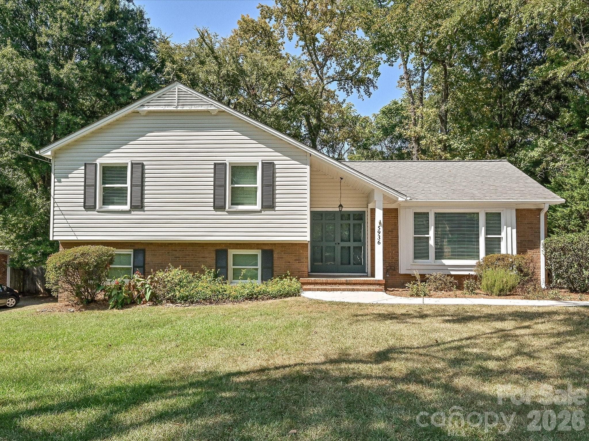5936 Colchester Place