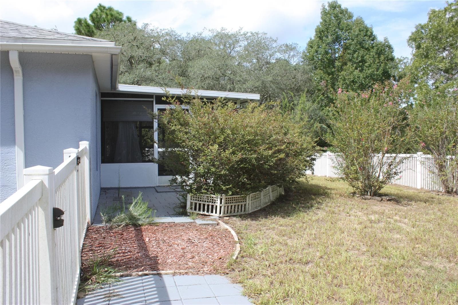 Single Family Residence at 1923 W MCNEAL DR, CITRUS SPRINGS, photo 5 of 27