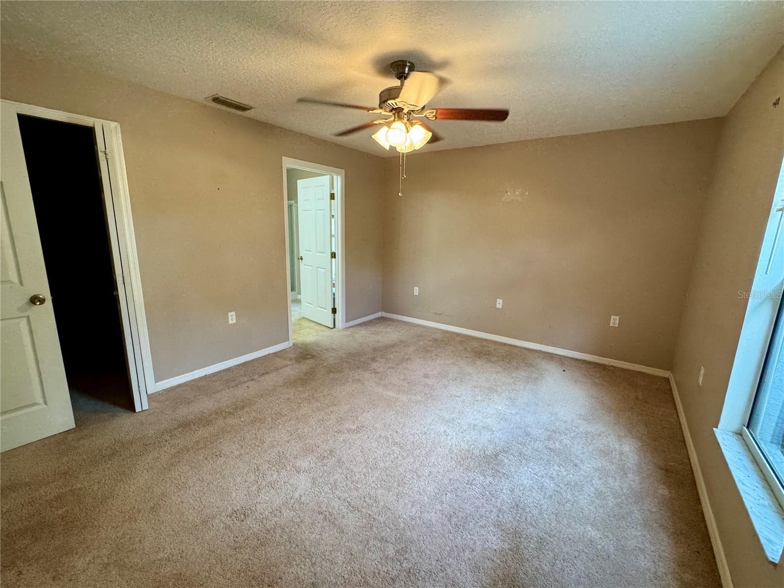 Single Family Residence at 1923 W MCNEAL DR, CITRUS SPRINGS, photo 14 of 27
