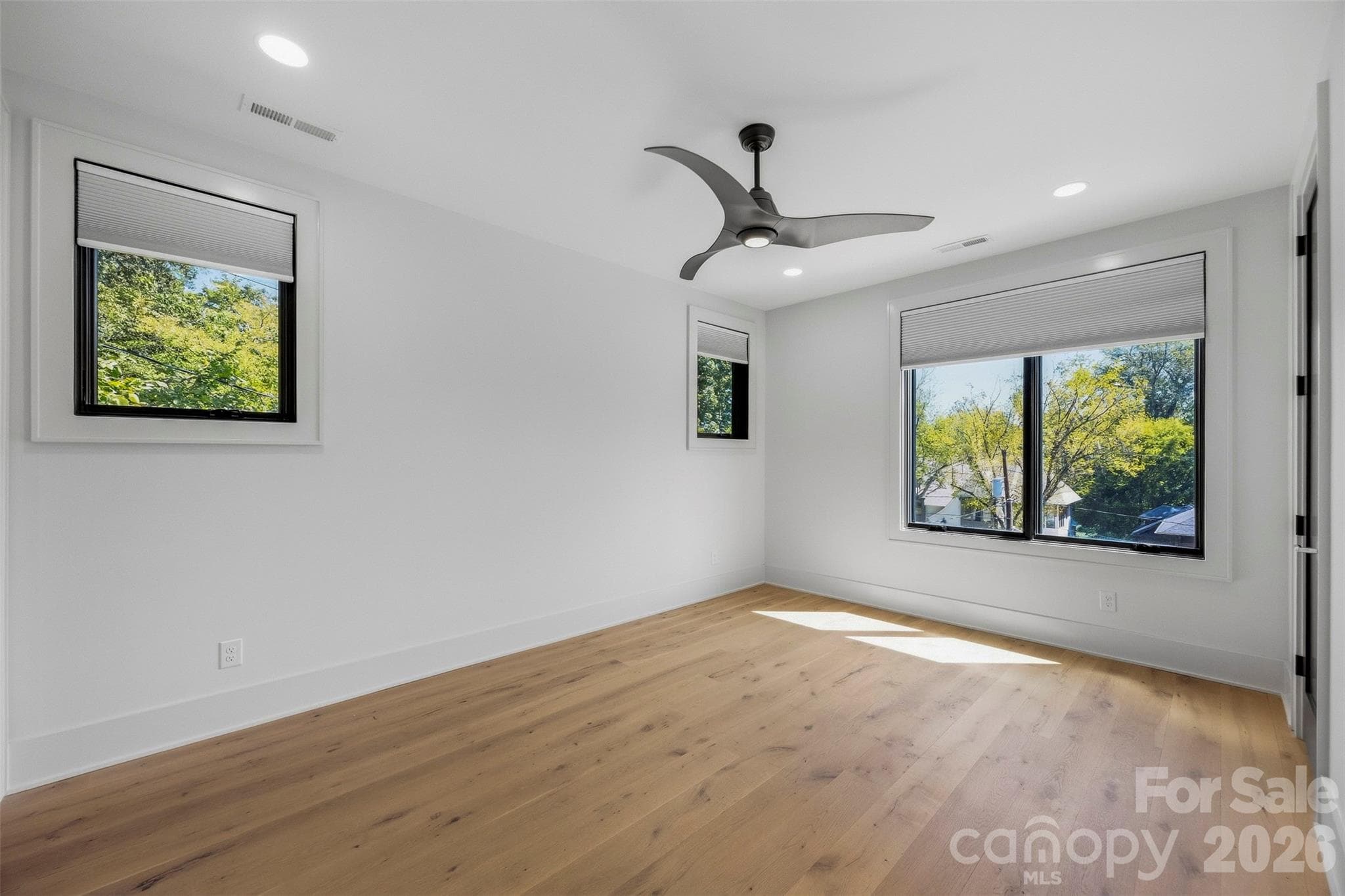 Single Family Residence at 3416 Windsor Drive, Charlotte, photo 35 of 48