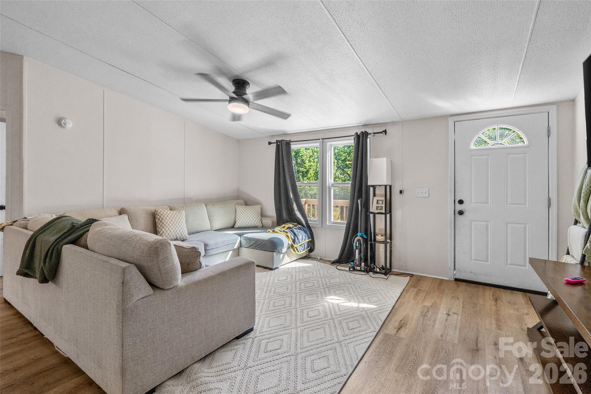 Single Family Residence at 4756 Sierra Drive, Maiden, photo 9 of 36