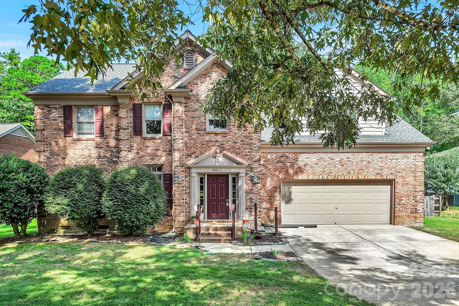 5016 Hickory Lake Lane