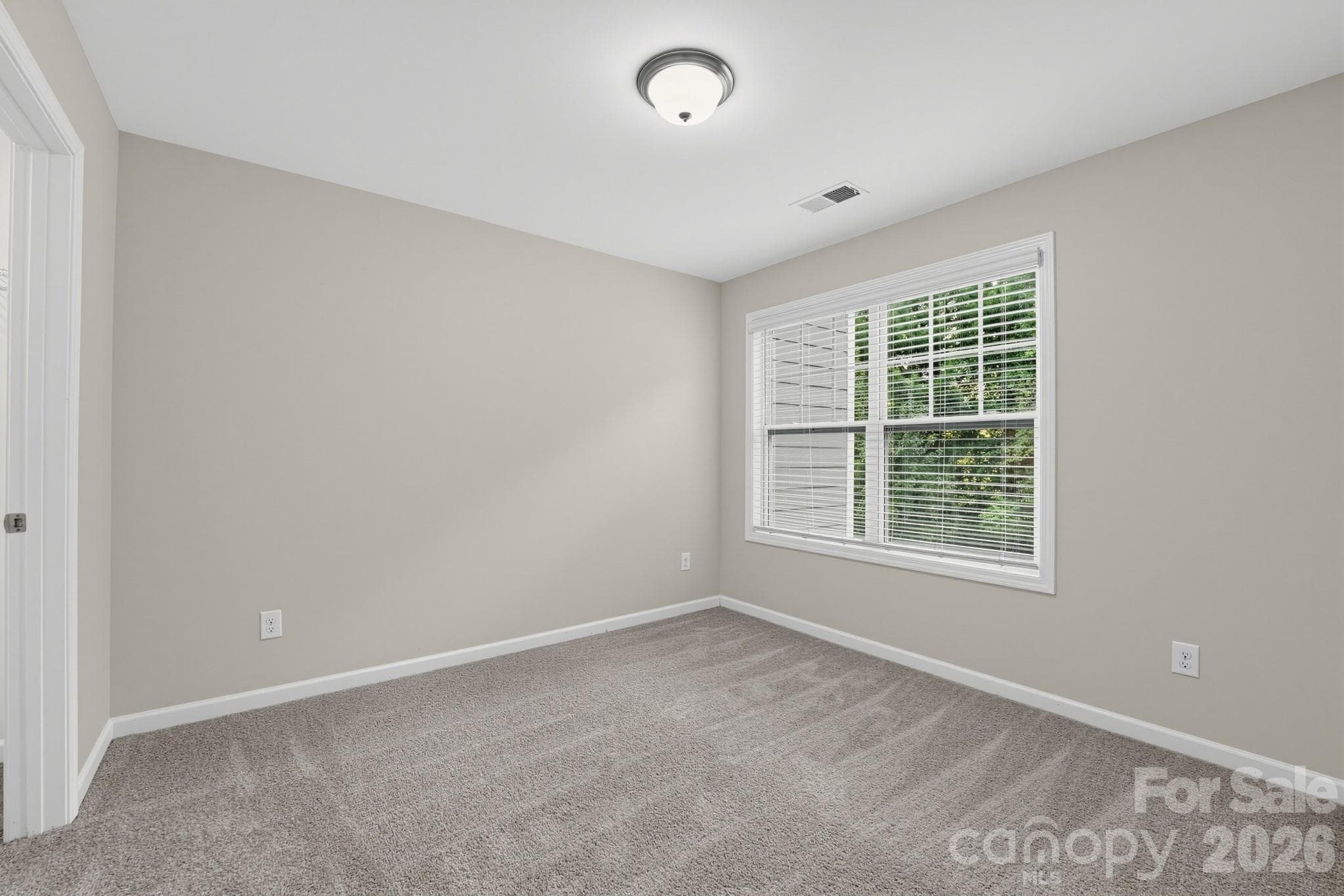 Townhouse at 8727 Harris Lake Lane, Charlotte, photo 12 of 15
