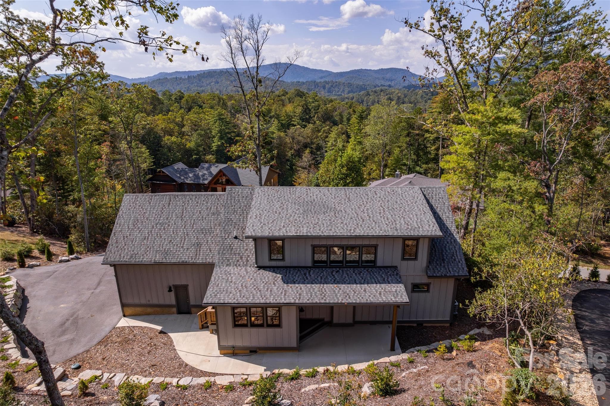 Single Family Residence at 71 Crossings Circle, Fairview, photo 3 of 48
