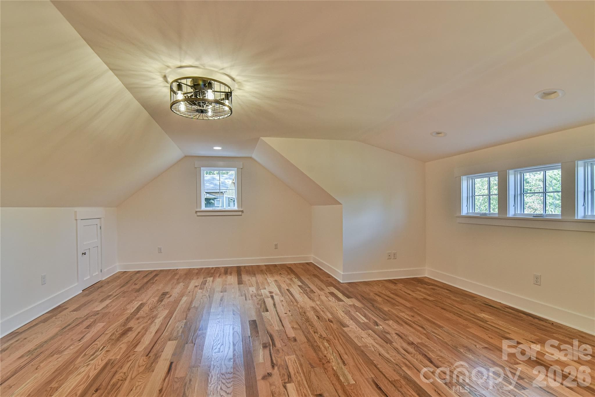 Single Family Residence at 71 Crossings Circle, Fairview, photo 29 of 48