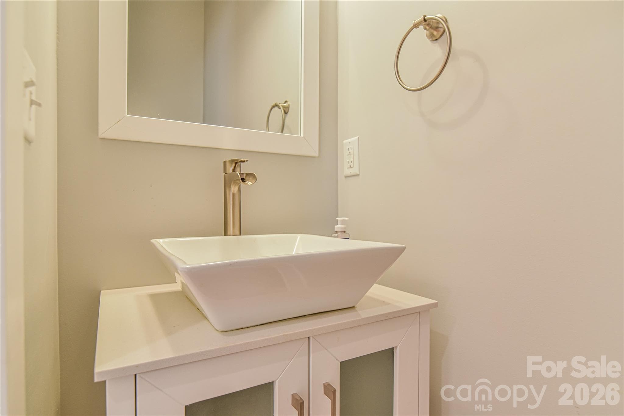 Single Family Residence at 71 Crossings Circle, Fairview, photo 30 of 48