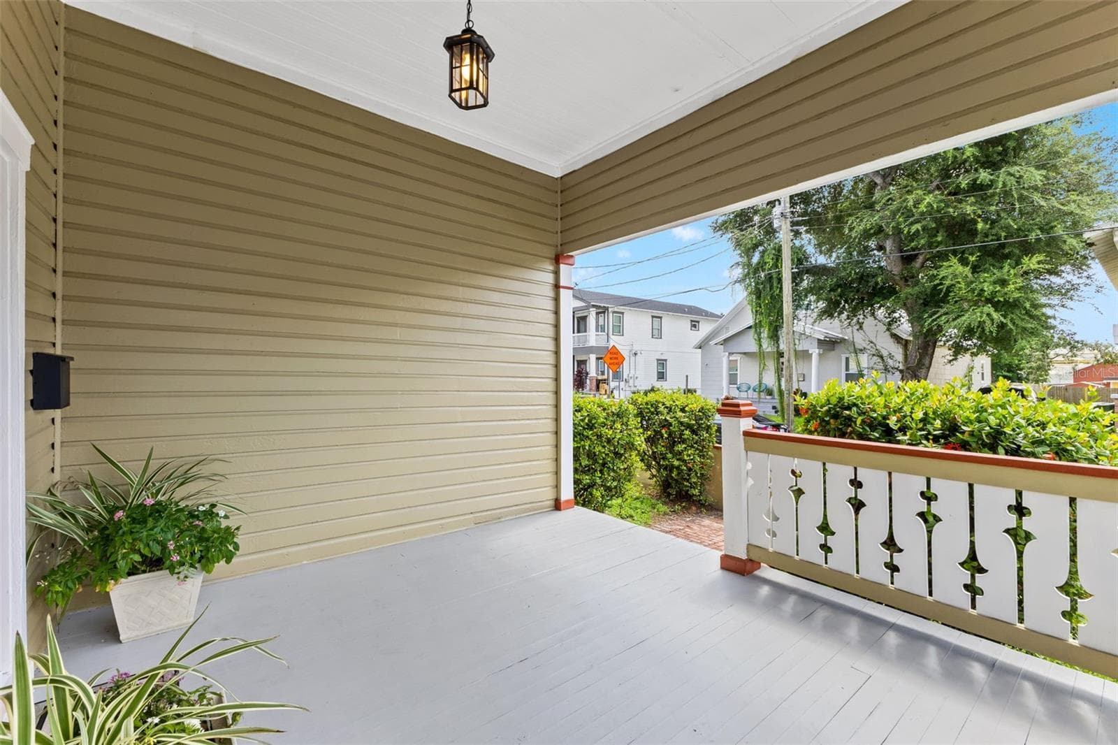 Single Family Residence at 1310 E 15TH AVE, TAMPA, photo 7 of 56