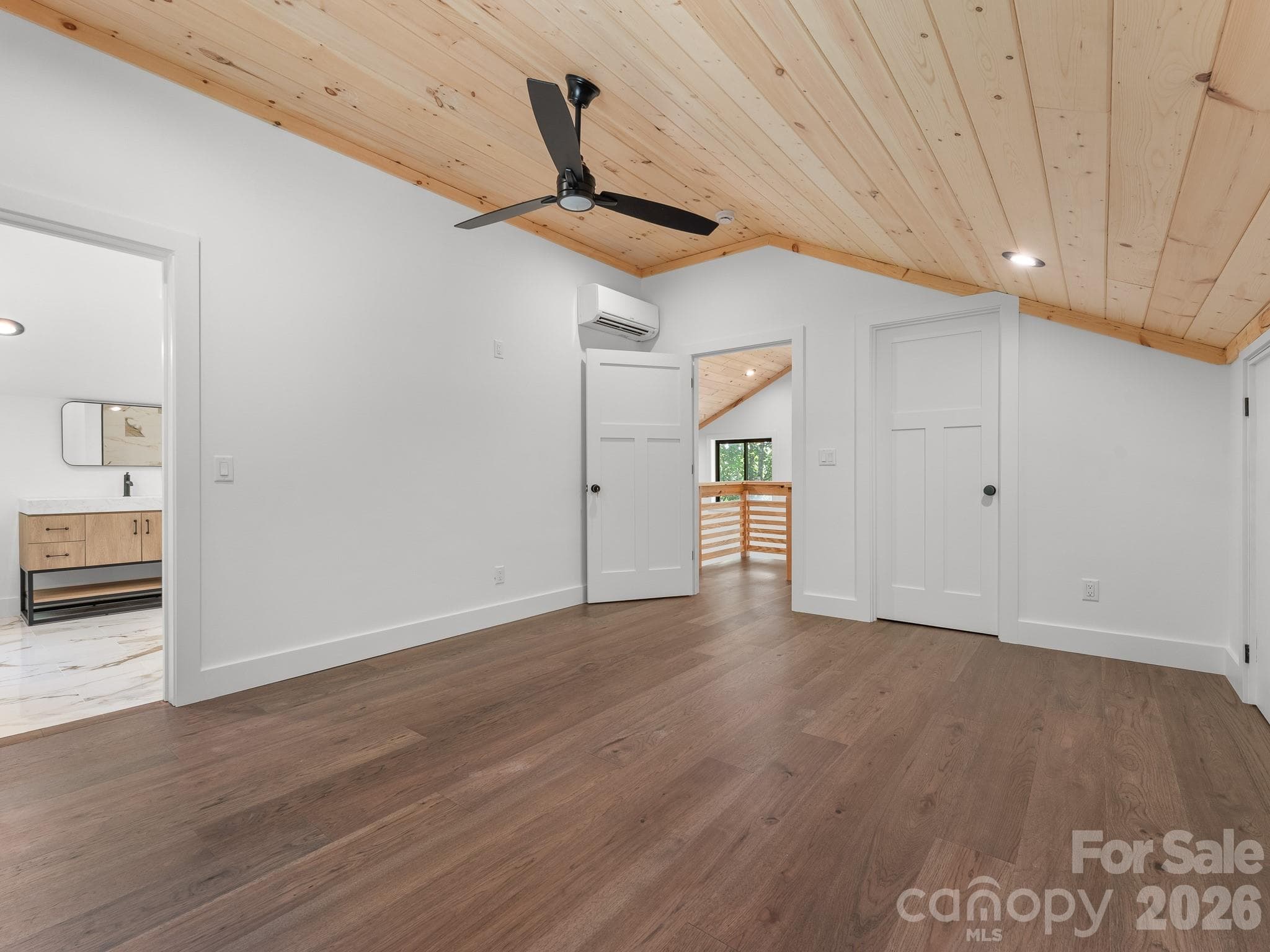 Single Family Residence at 114 Phivo Drive, Balsam Grove, photo 22 of 43