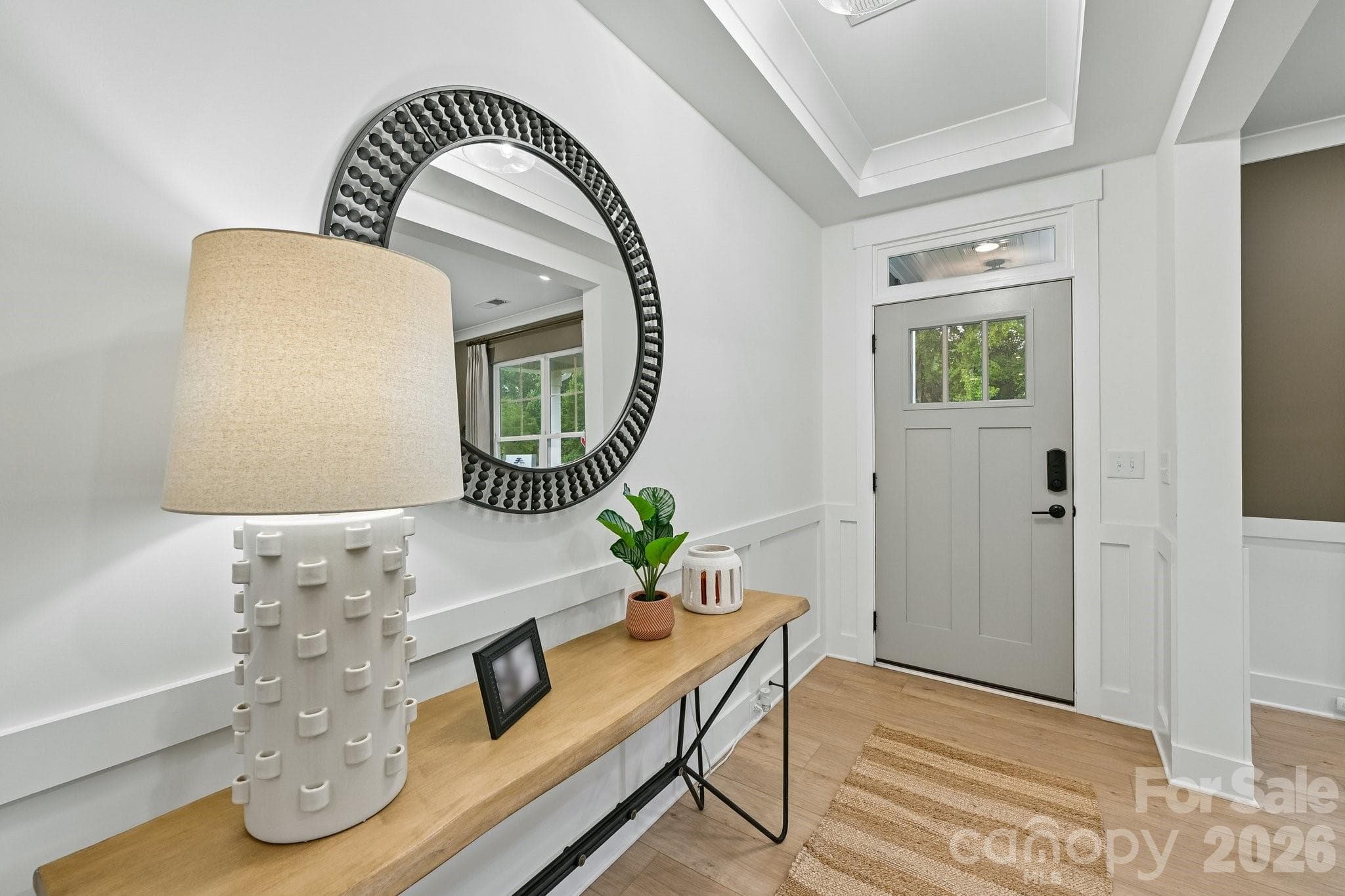 Single Family Residence at 2818 Shenandoah Avenue, Charlotte, photo 3 of 27