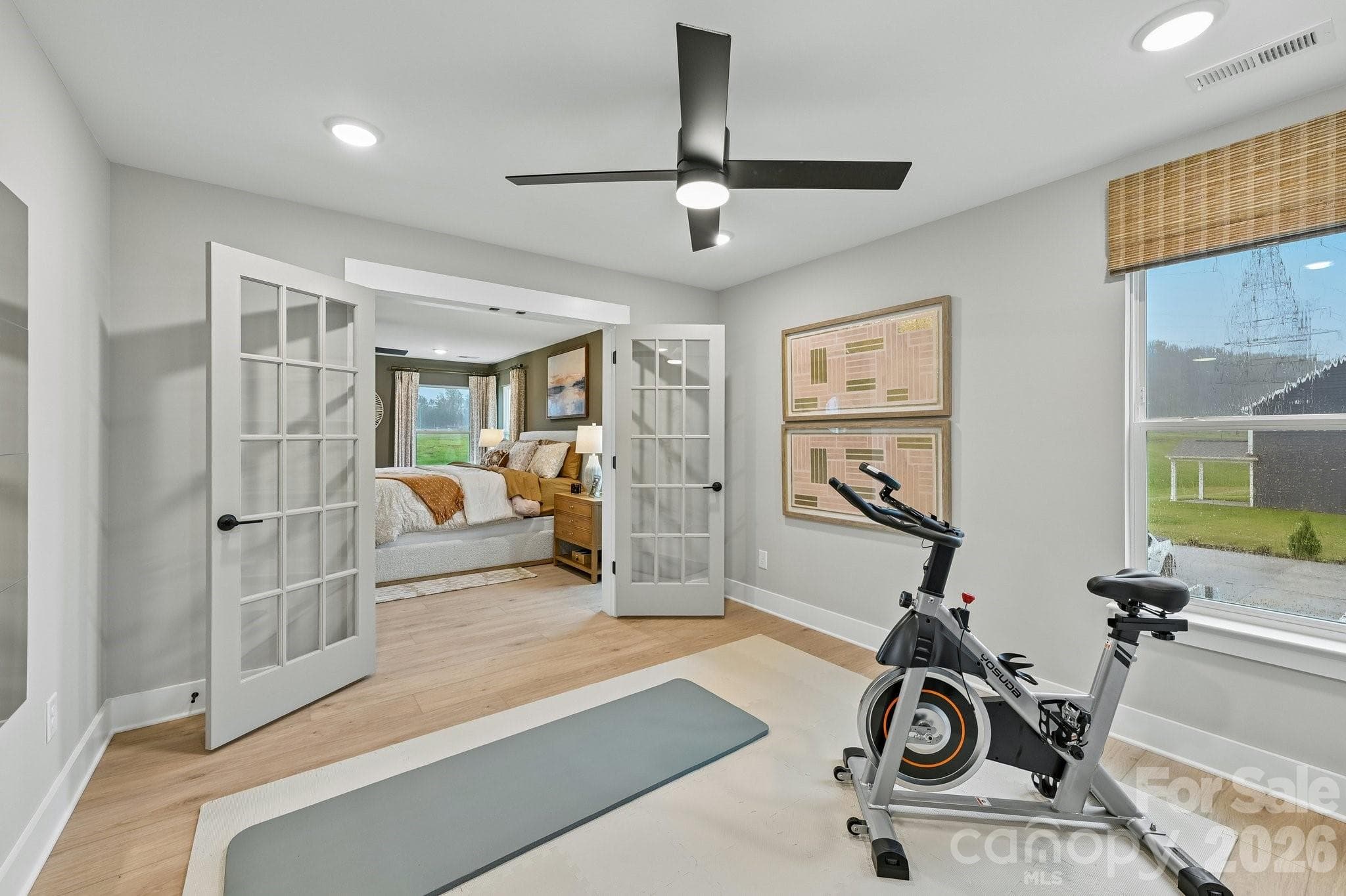 Single Family Residence at 2818 Shenandoah Avenue, Charlotte, photo 23 of 27