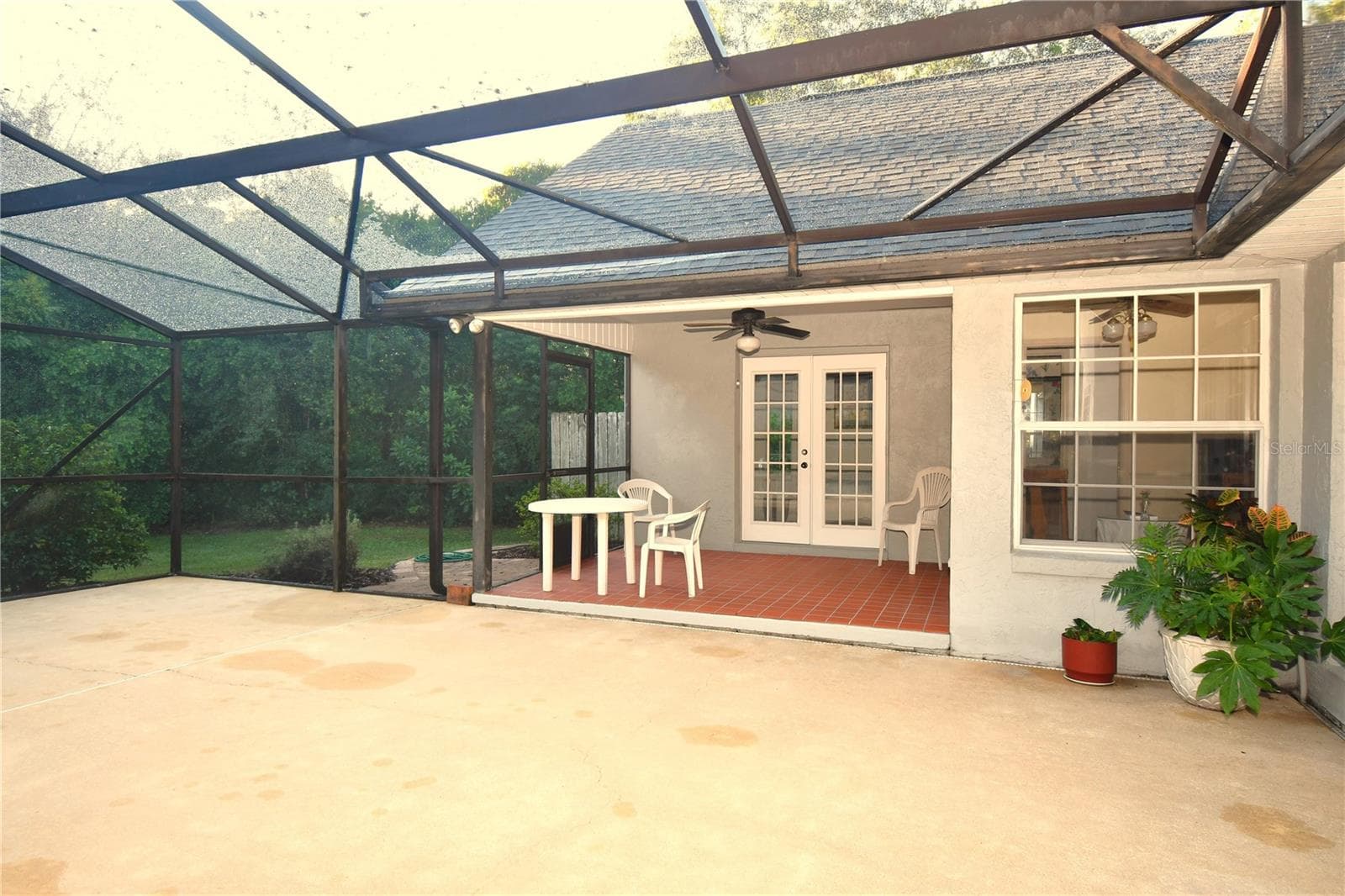 Covered pool space - 611 OLD EUSTIS RD, MOUNT DORA