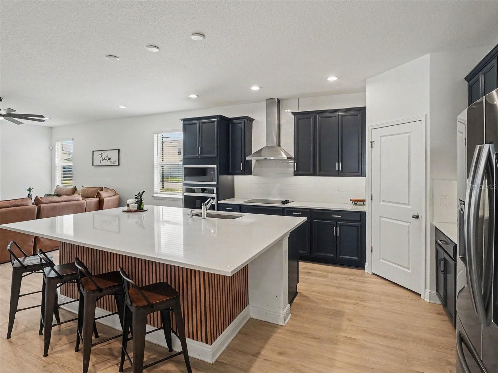 Custom Kitchen - 4484 LIONS GATE AVE, CLERMONT