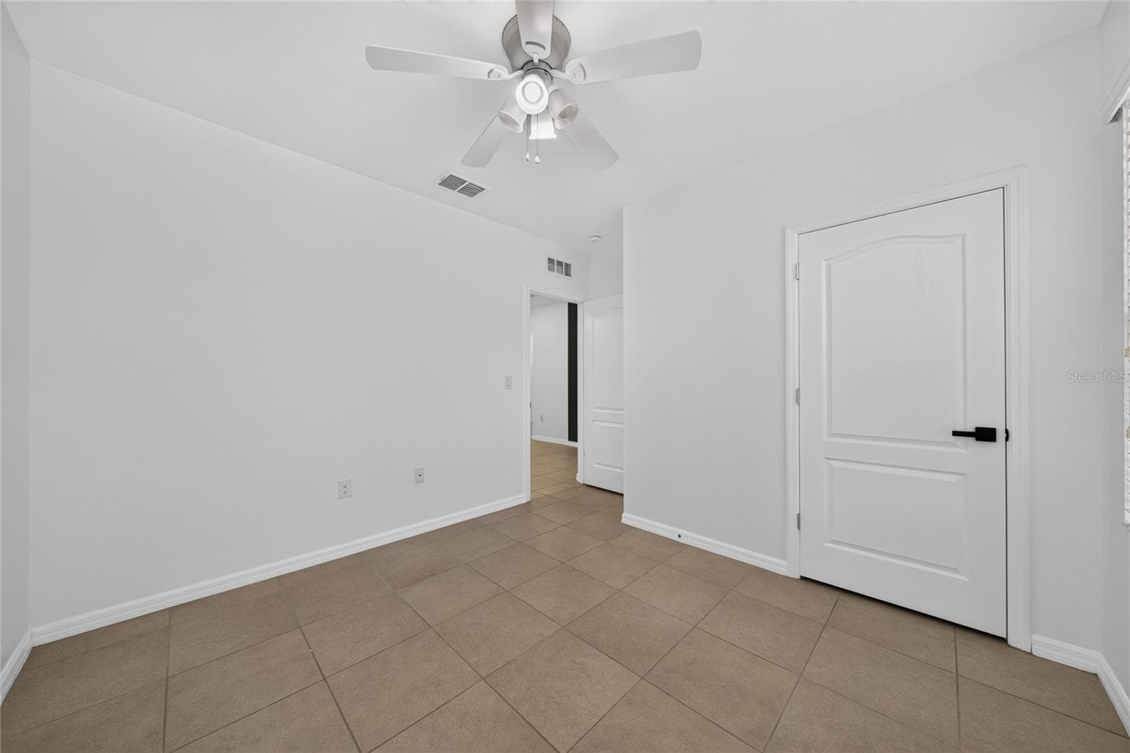 Single Family Residence at 238 MINNIEHAHA CIR, HAINES CITY, photo 19 of 43