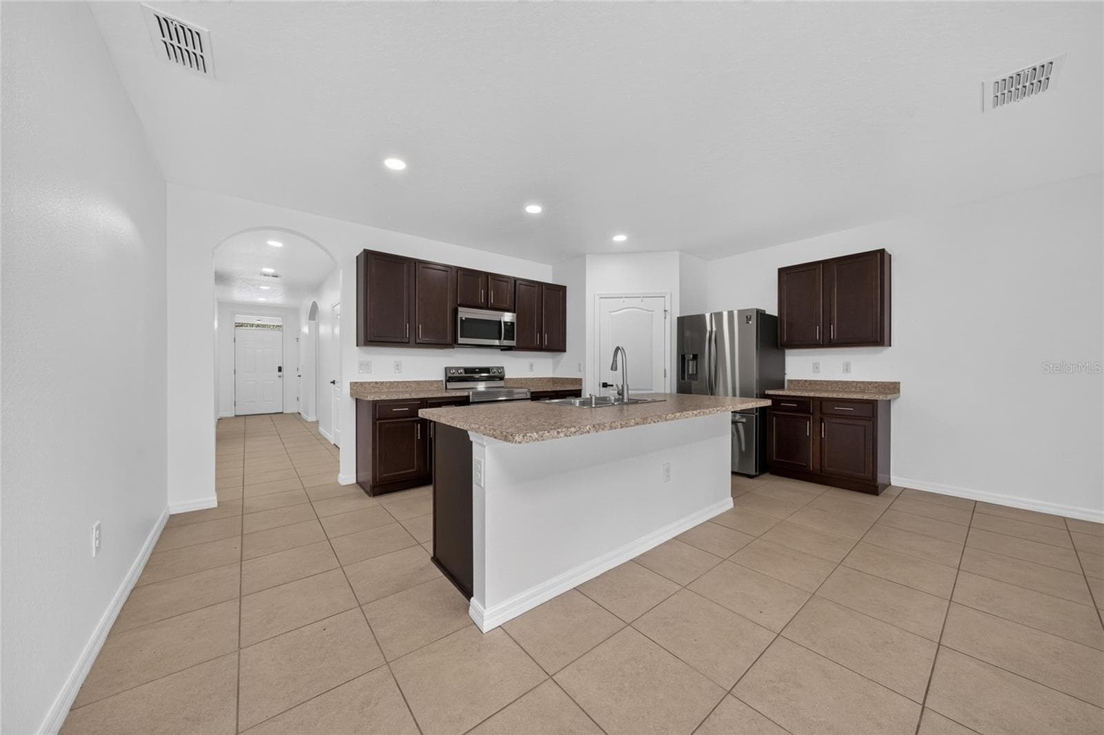 Single Family Residence at 238 MINNIEHAHA CIR, HAINES CITY, photo 28 of 43