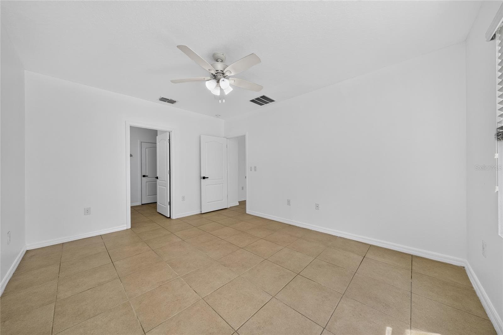 Single Family Residence at 238 MINNIEHAHA CIR, HAINES CITY, photo 35 of 43