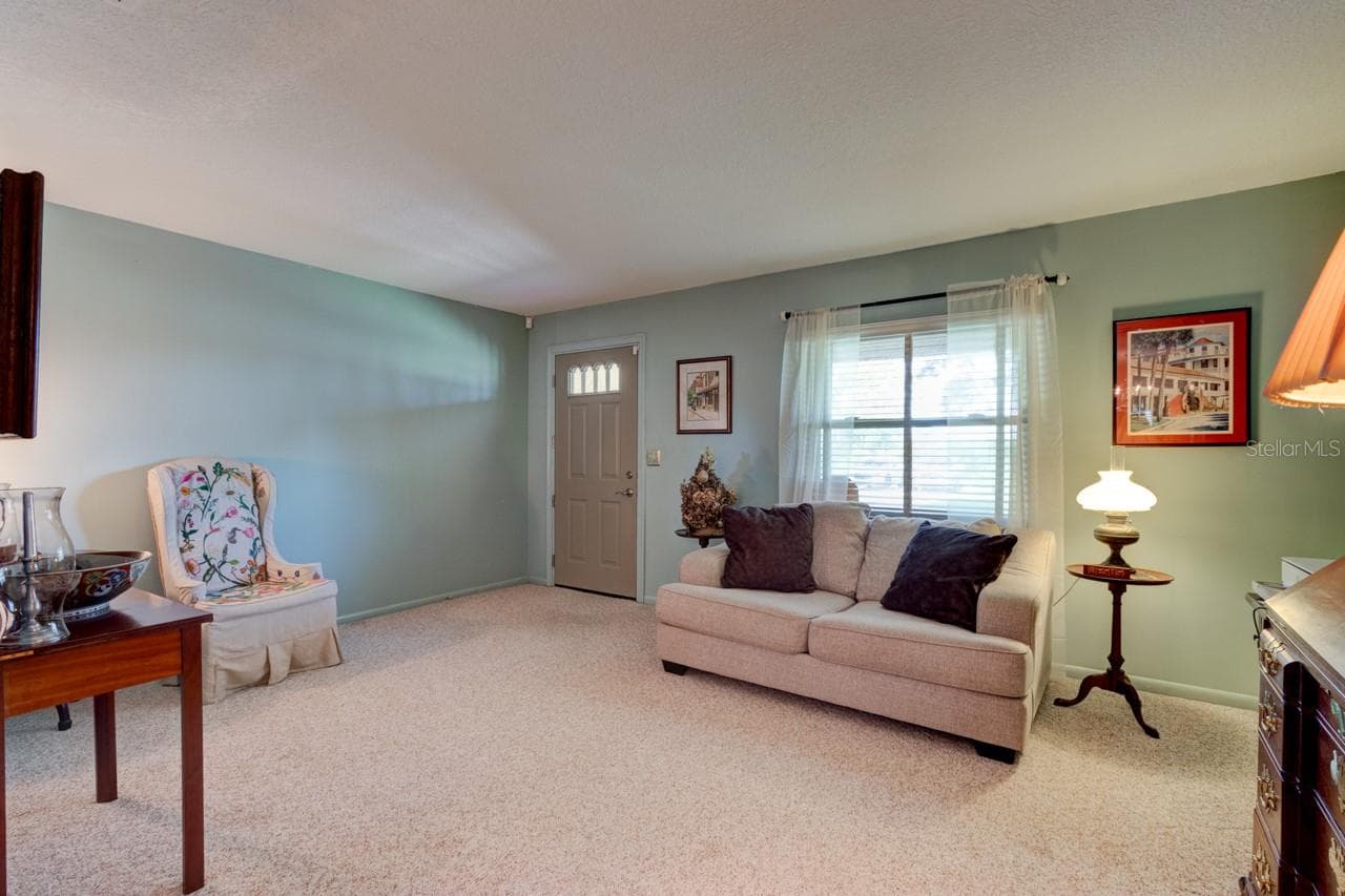 Single Family Residence at 1525 HARMONY AVE, ORMOND BEACH, photo 6 of 34