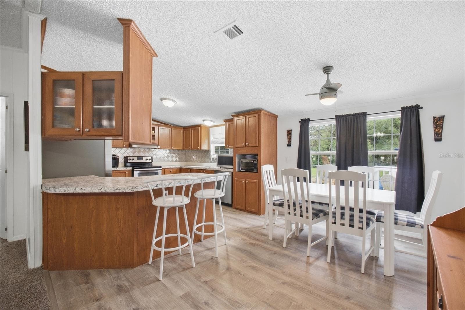 Manufactured Home at 7338 TIMBER CREST LN, ZEPHYRHILLS, photo 6 of 23