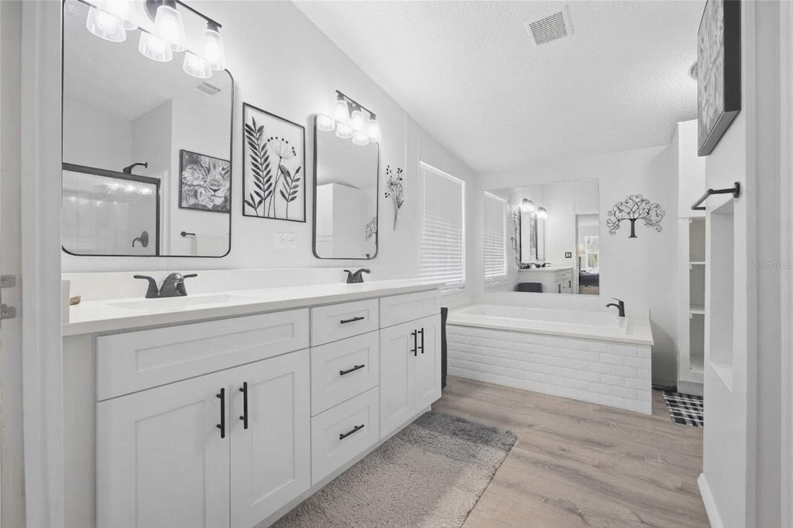 Manufactured Home at 7338 TIMBER CREST LN, ZEPHYRHILLS, photo 13 of 23