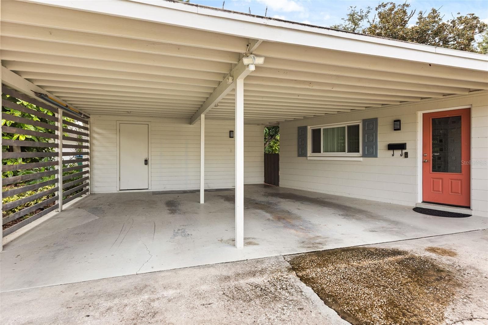 Single Family Residence at 2215 WOODCREST DR, WINTER PARK, photo 3 of 41