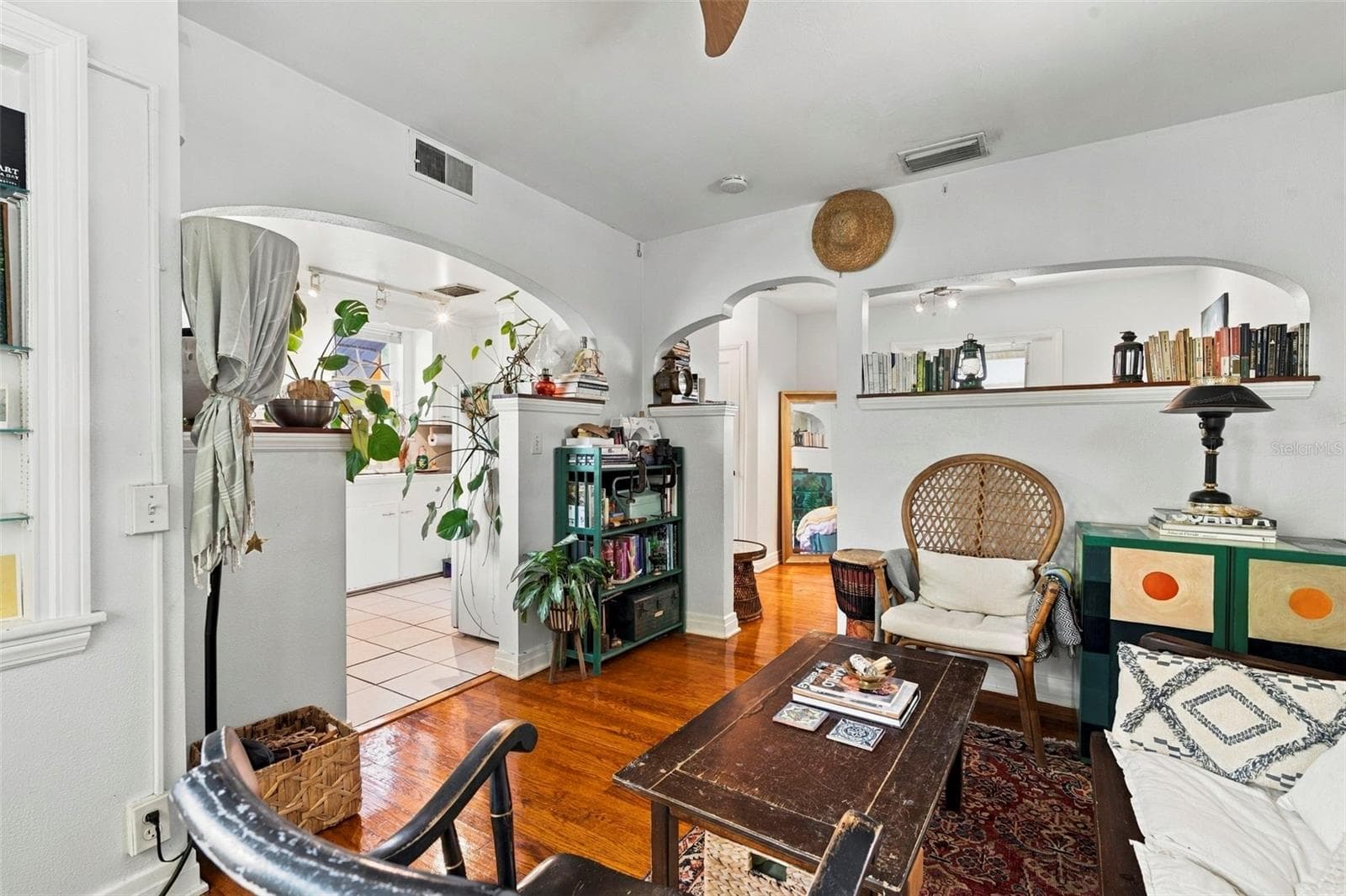 Single Family Residence at 406 10TH AVE NE, ST PETERSBURG, photo 26 of 48
