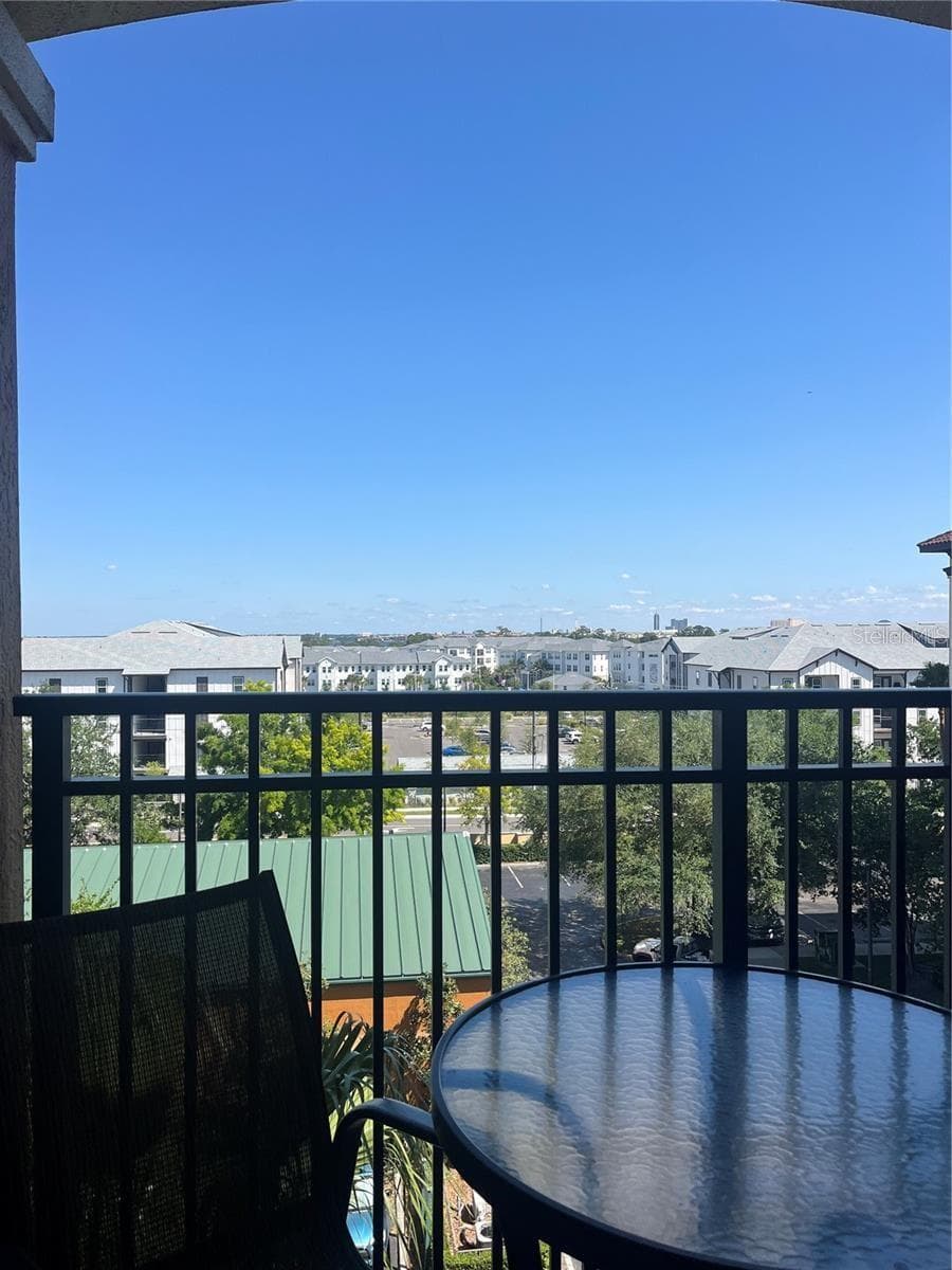Condo - Hotel at 12527 FLORIDAYS RESORT DR #603E, ORLANDO, photo 2 of 48