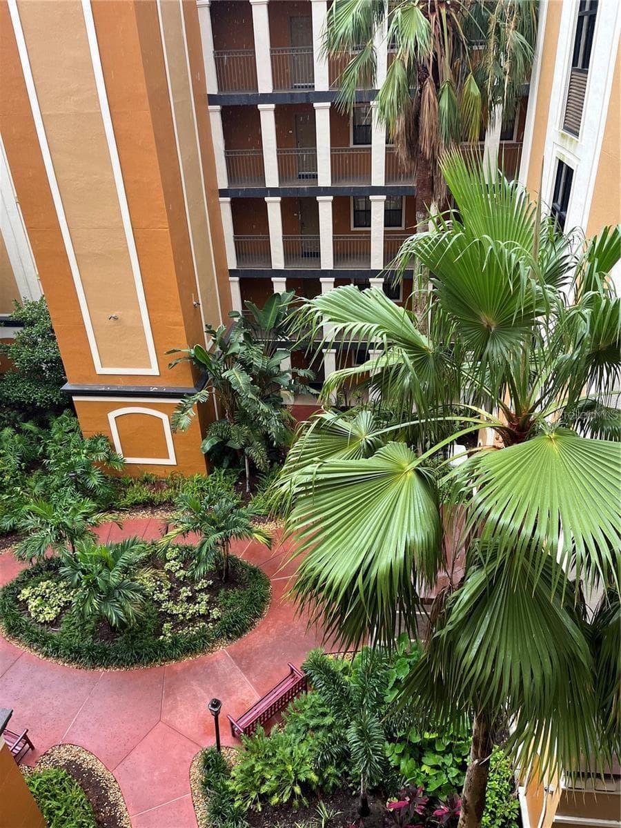 Condo - Hotel at 12527 FLORIDAYS RESORT DR #603E, ORLANDO, photo 14 of 48