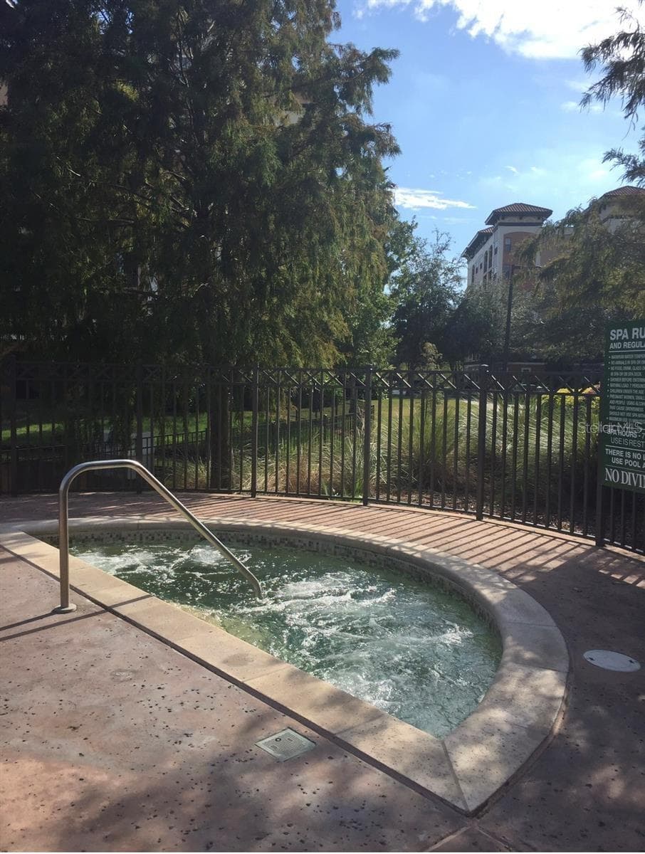 Condo - Hotel at 12527 FLORIDAYS RESORT DR #603E, ORLANDO, photo 31 of 48
