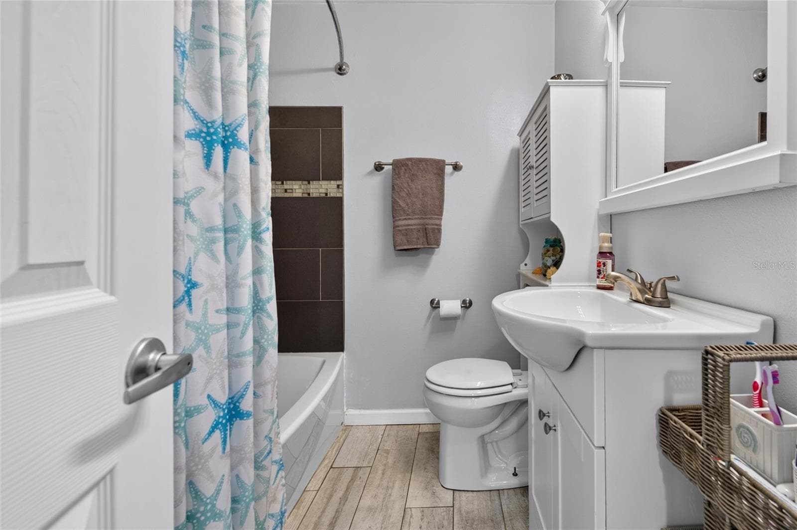 Single Family Residence at 53 RIVOCEAN DR, ORMOND BEACH, photo 10 of 16
