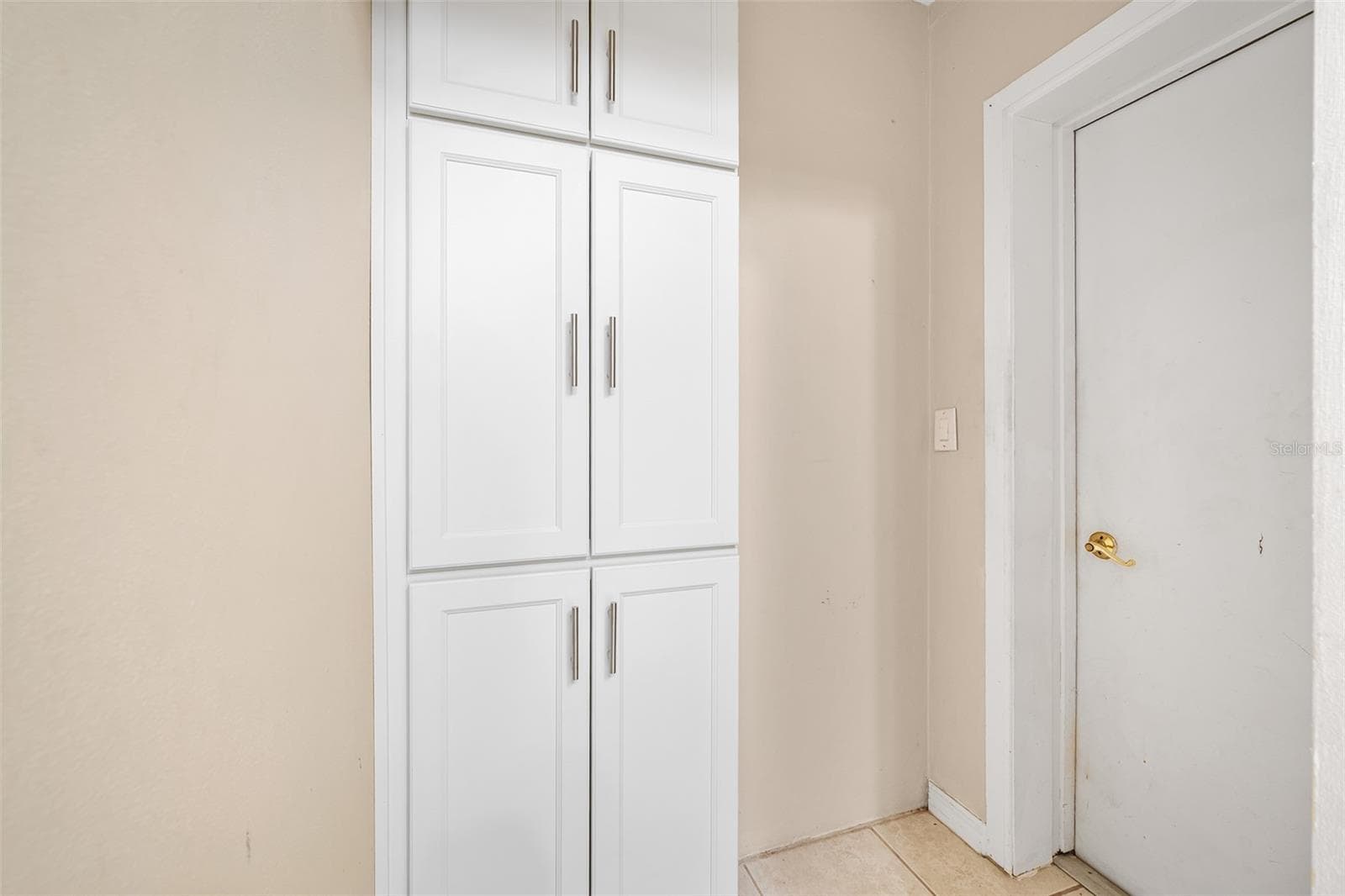 Pantry! - 22 PLAZA DR, ORMOND BEACH