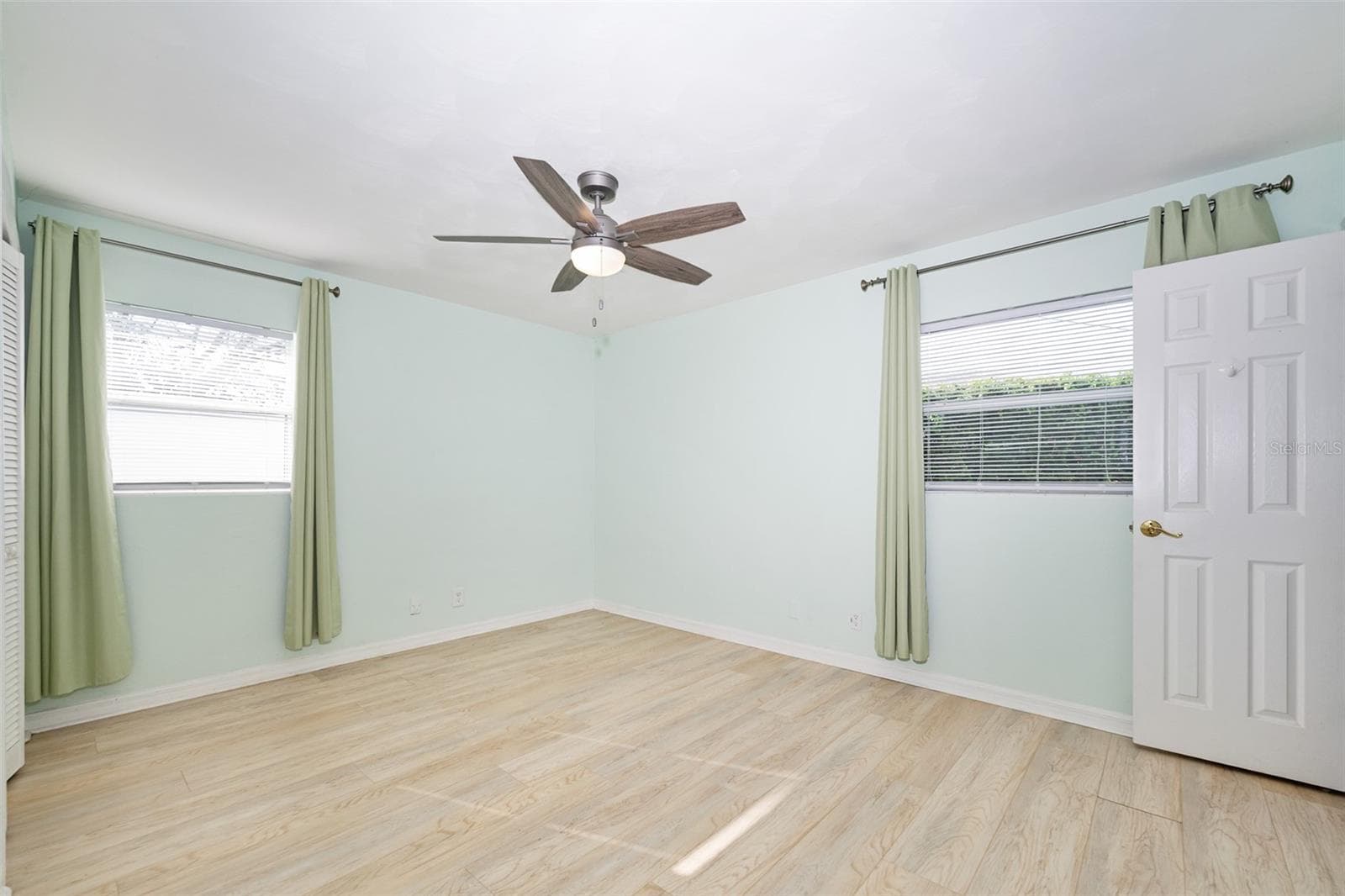 2nd Primary Bedroom - 22 PLAZA DR, ORMOND BEACH
