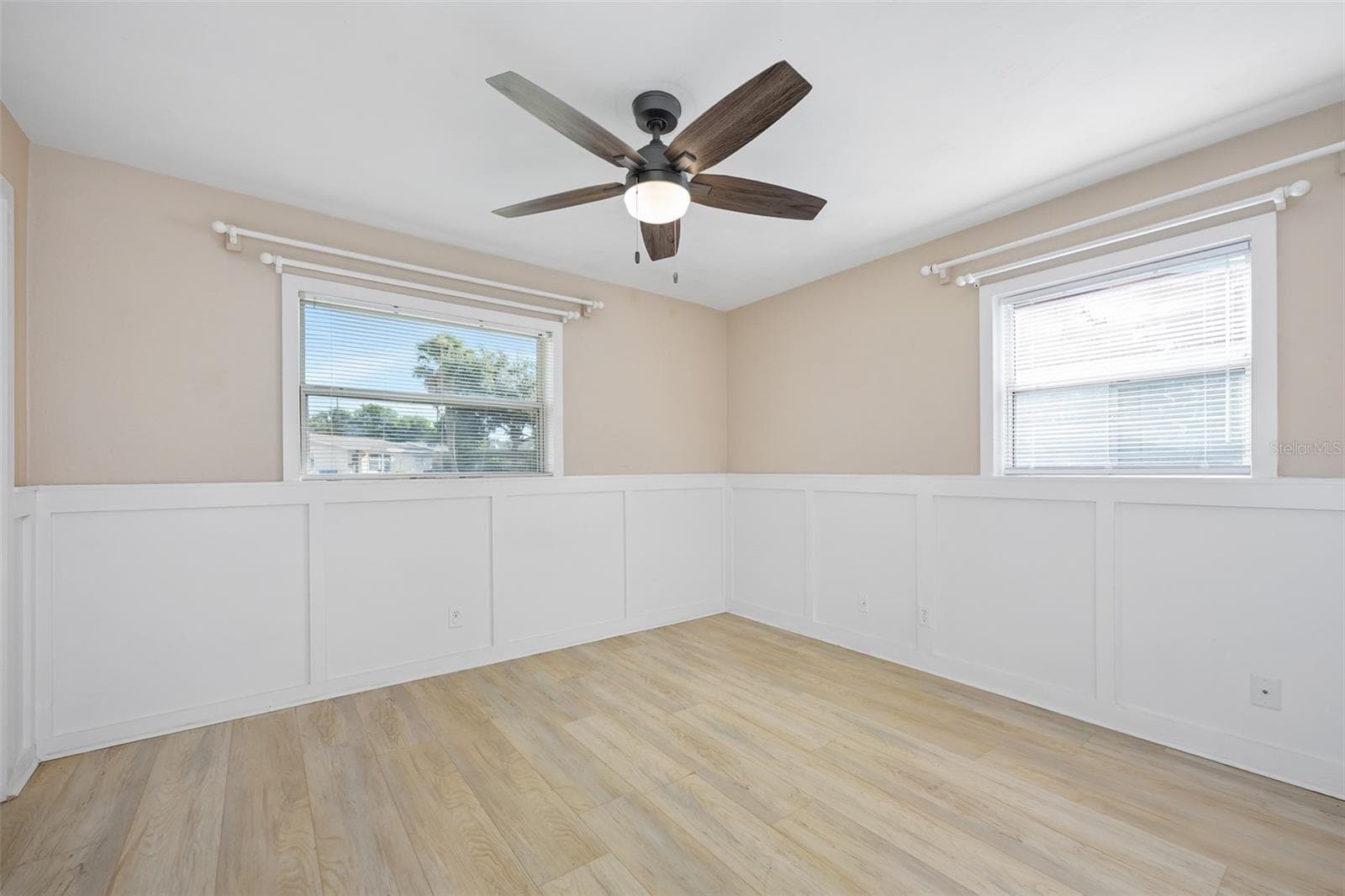 Bedroom 3 - 22 PLAZA DR, ORMOND BEACH