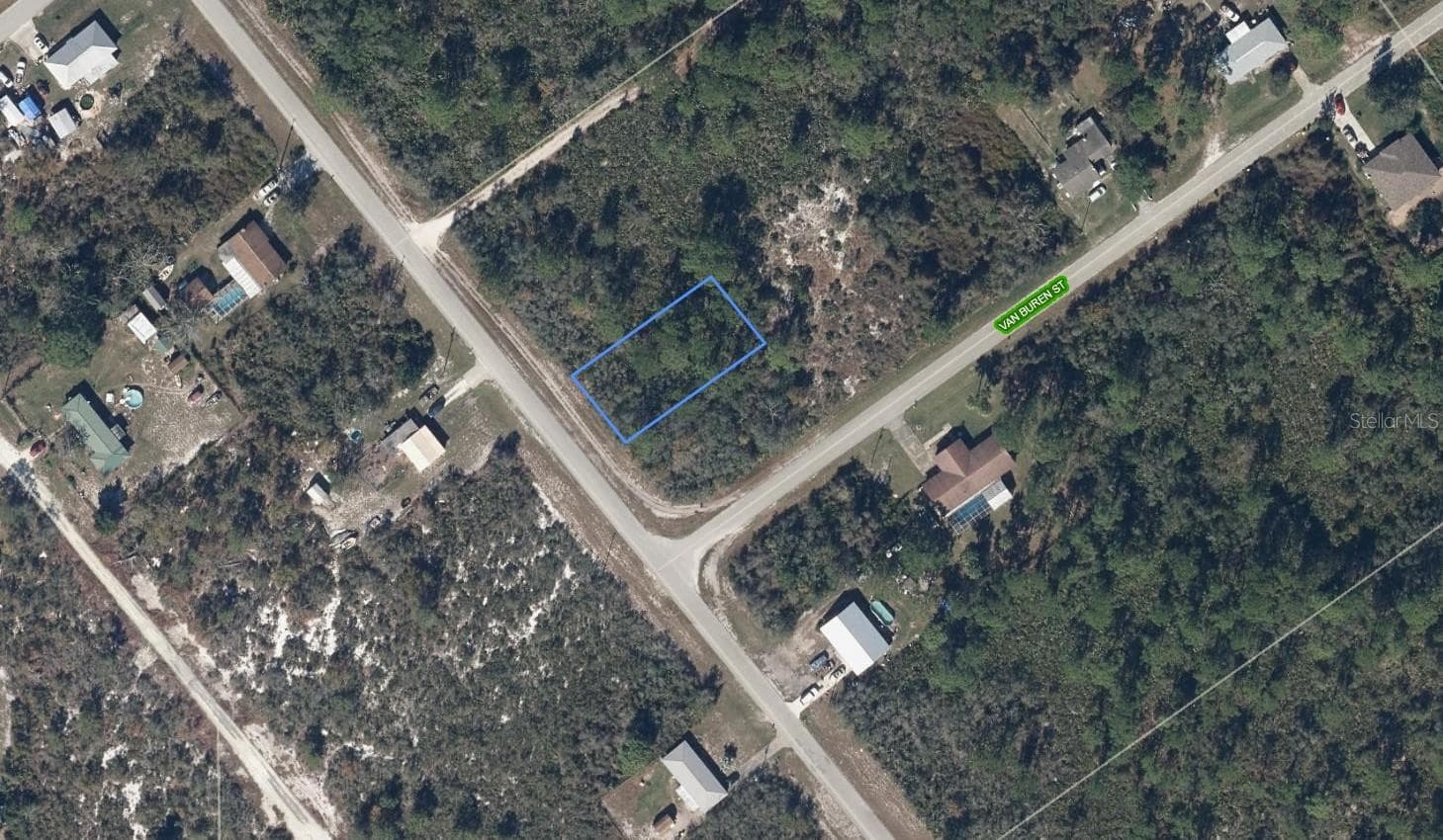 423 NICHELE BLVD