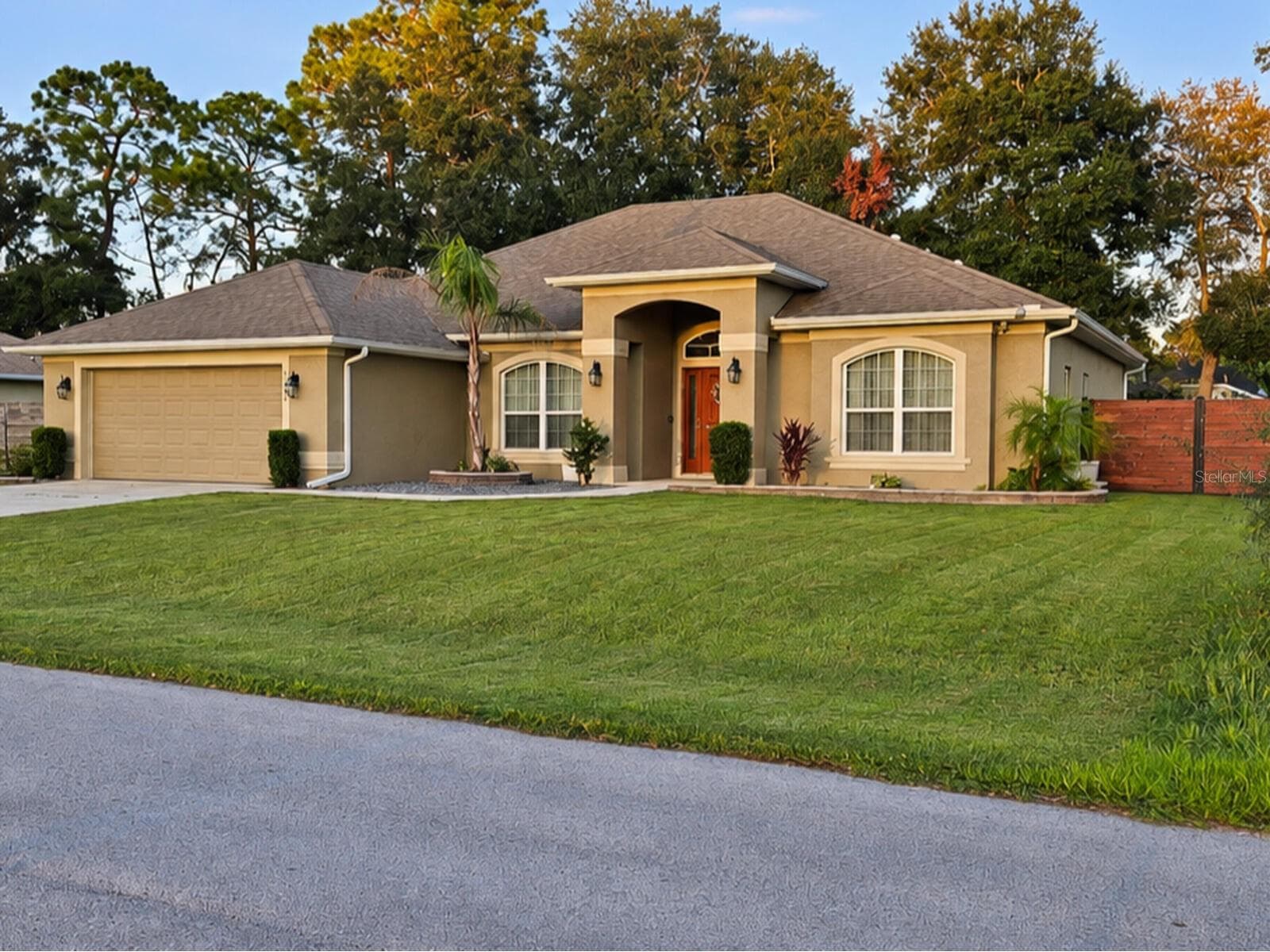 Single Family Residence at 16049 SE 89TH TER, SUMMERFIELD, photo 3 of 44