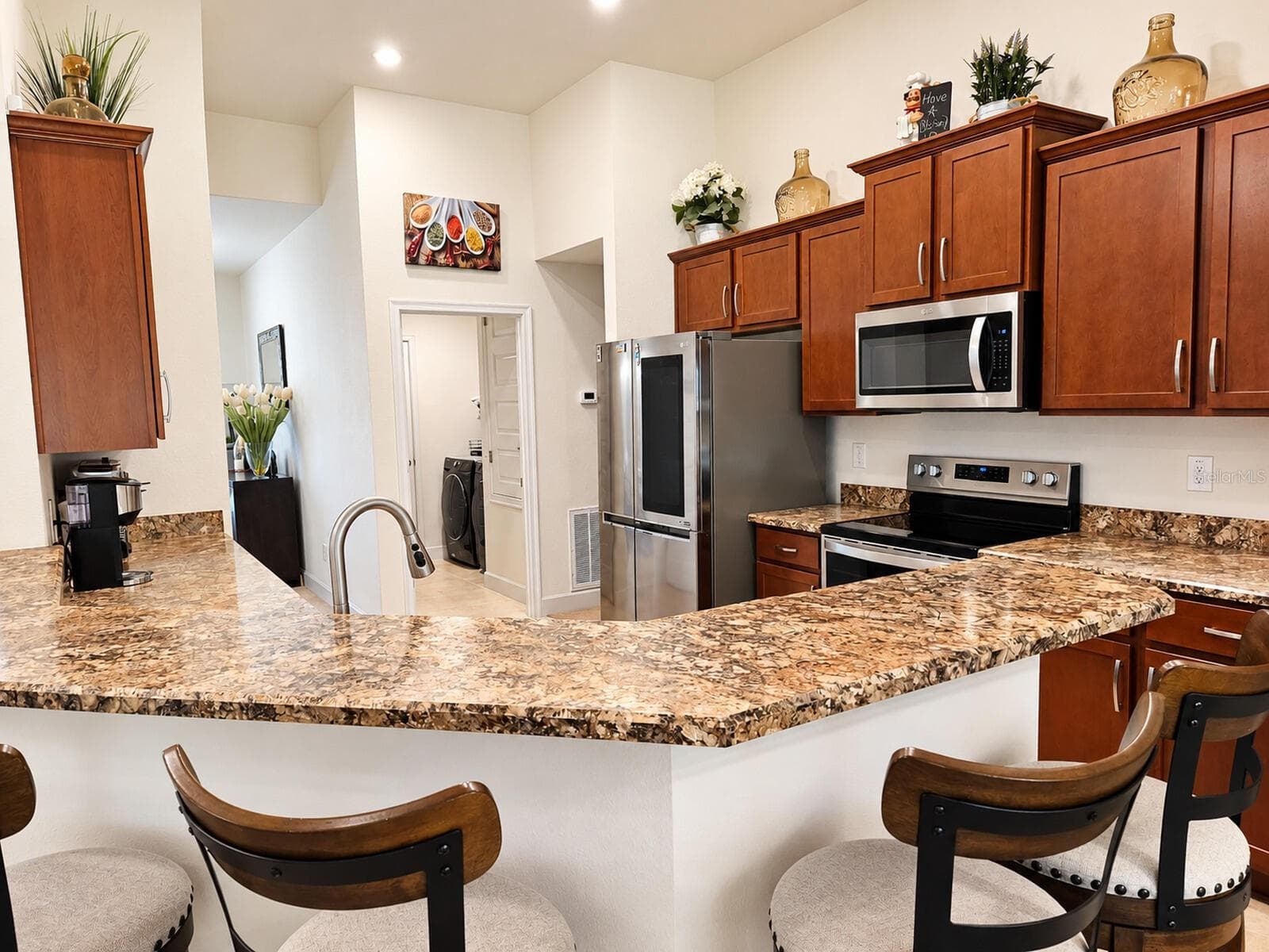 Single Family Residence at 16049 SE 89TH TER, SUMMERFIELD, photo 8 of 44