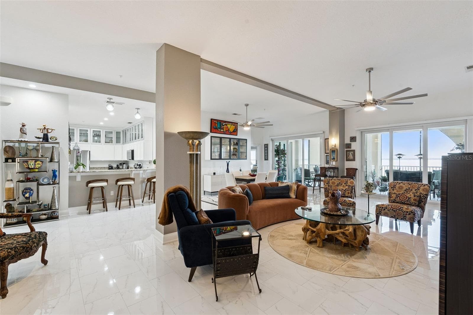 Great Room with water views. - 225 W SEMINOLE BLVD #603, SANFORD