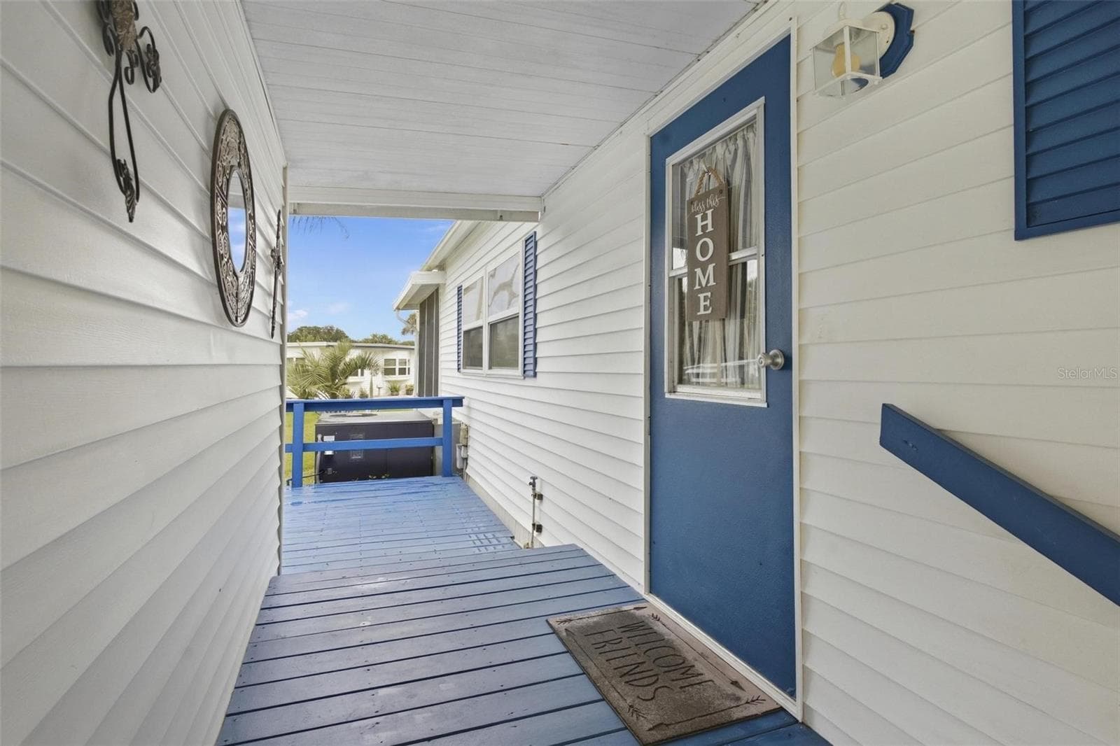 Mobile Home at 33 COCOS PLUMOSA DR, EUSTIS, photo 16 of 49