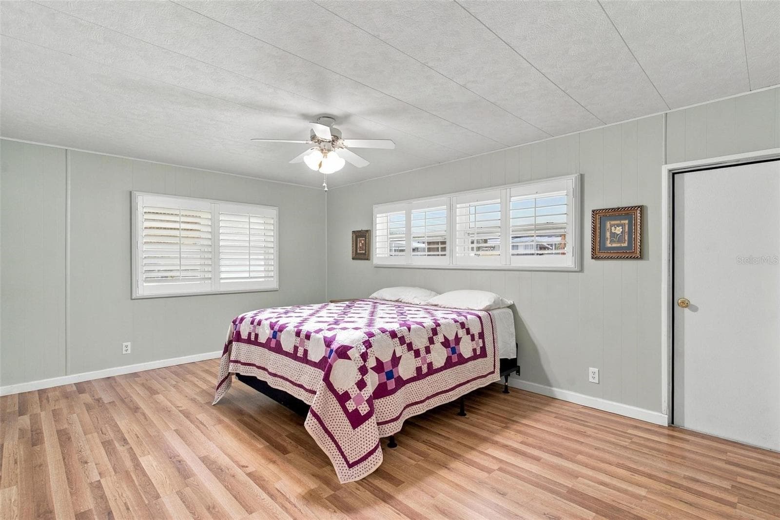 Mobile Home at 33 COCOS PLUMOSA DR, EUSTIS, photo 34 of 49