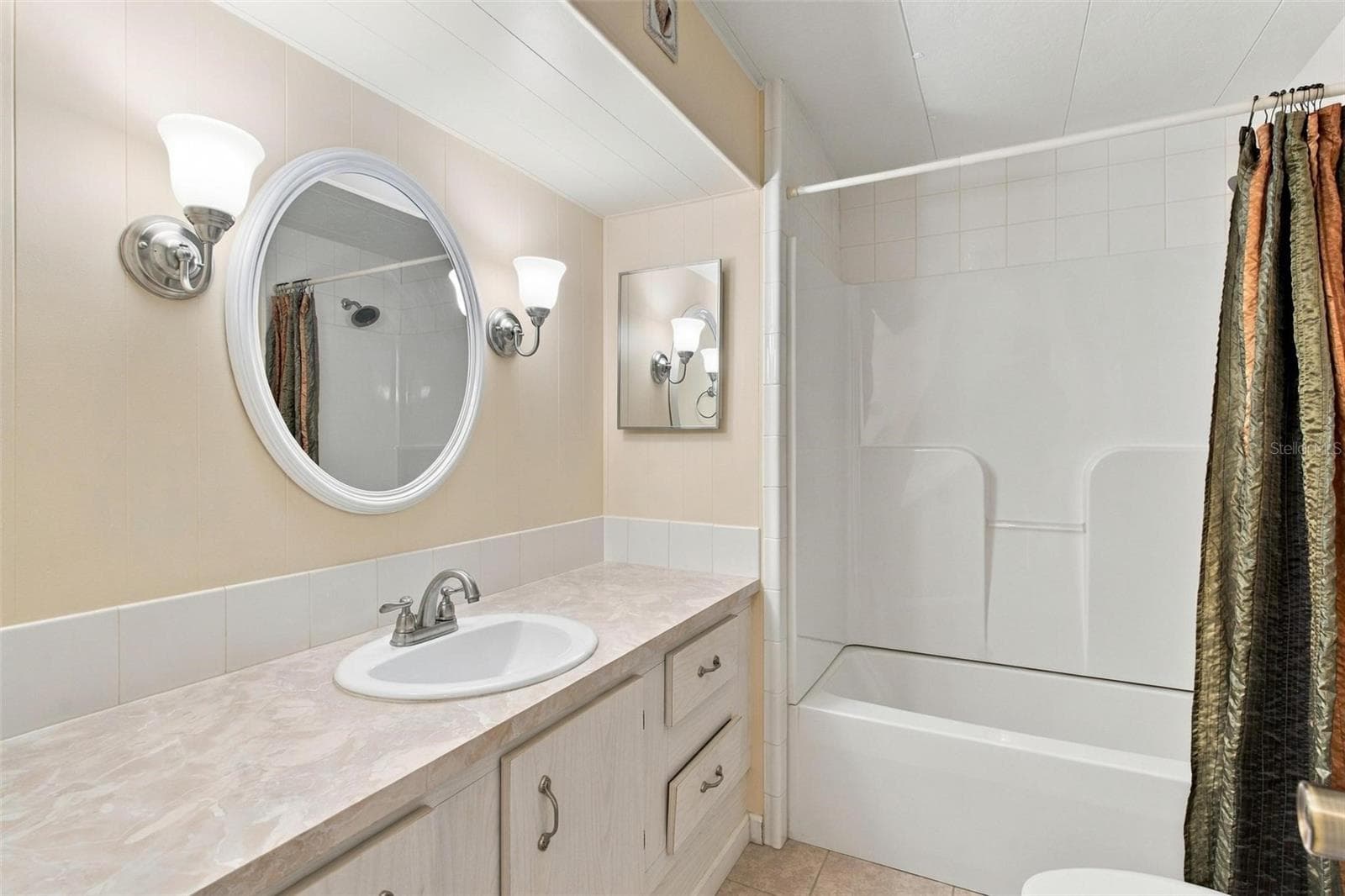 Mobile Home at 33 COCOS PLUMOSA DR, EUSTIS, photo 40 of 49