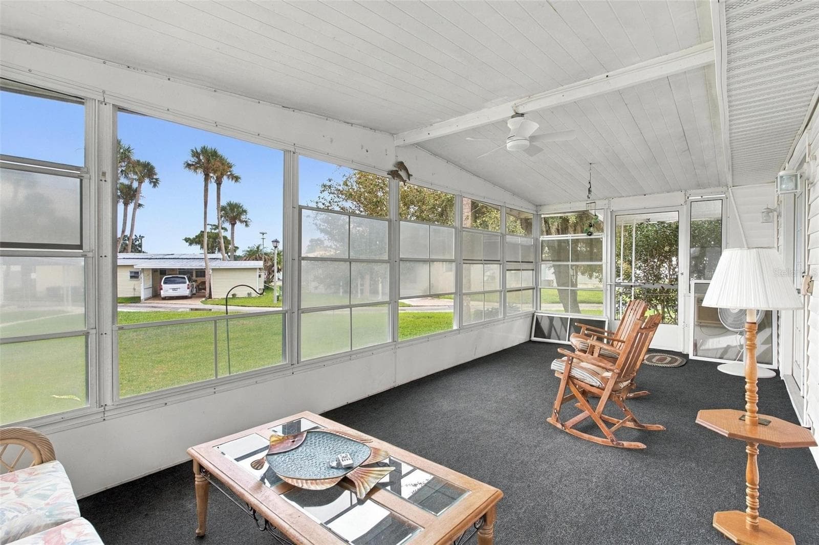 Mobile Home at 33 COCOS PLUMOSA DR, EUSTIS, photo 43 of 49