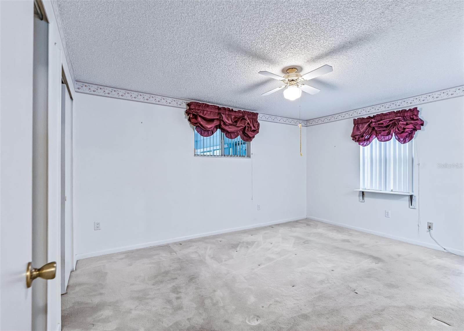 Single Family Residence at 2311 BONNIE VIEW CT, LEESBURG, photo 17 of 55